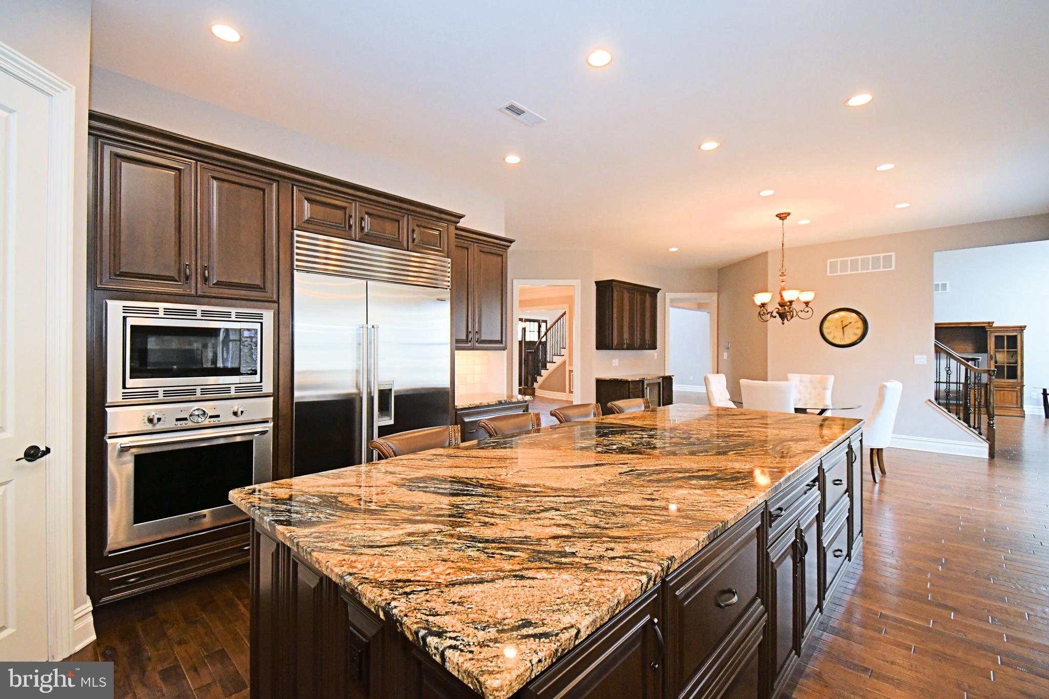 DUTCHESS FARM ESTS - Residential