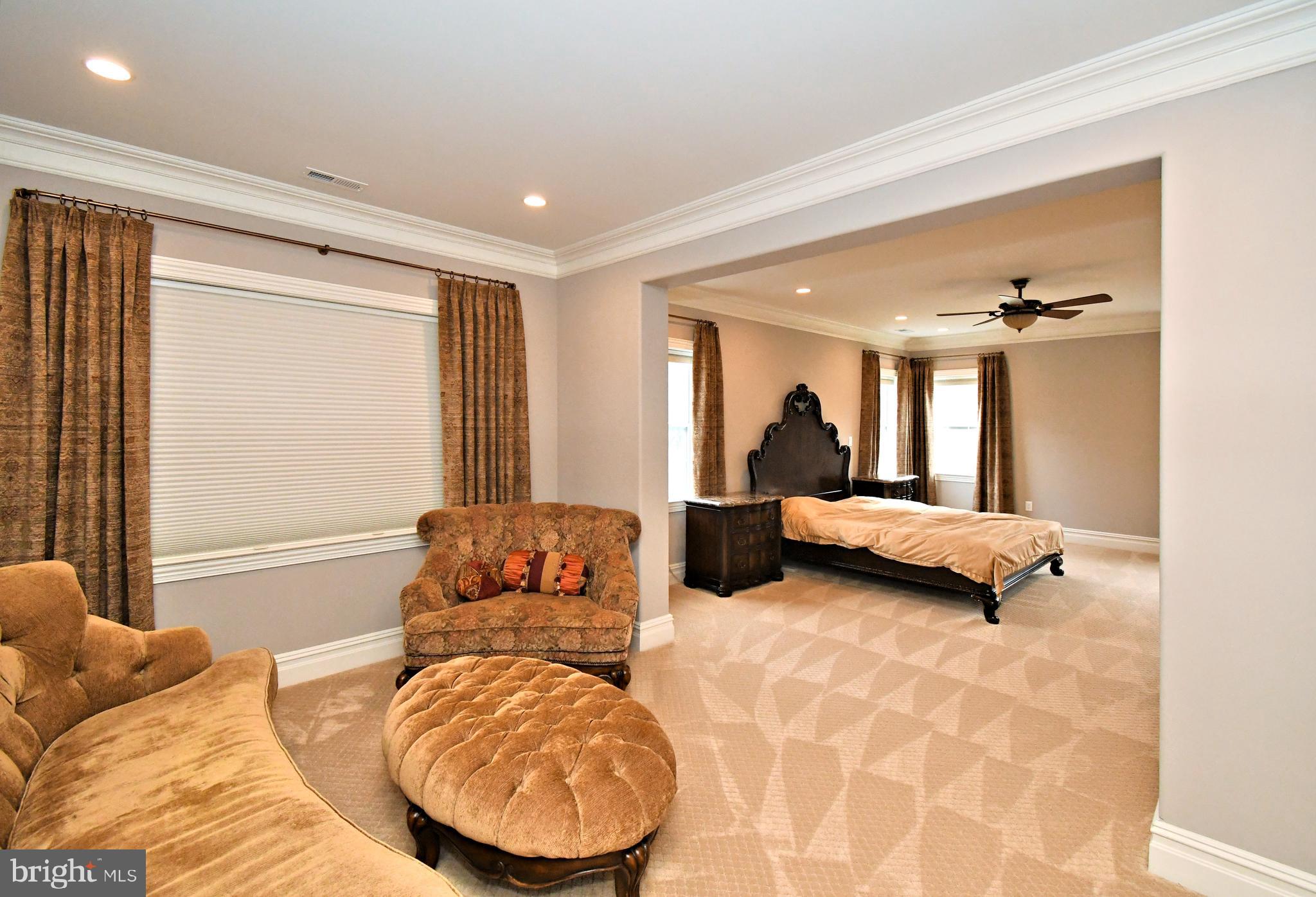 DUTCHESS FARM ESTS - Residential