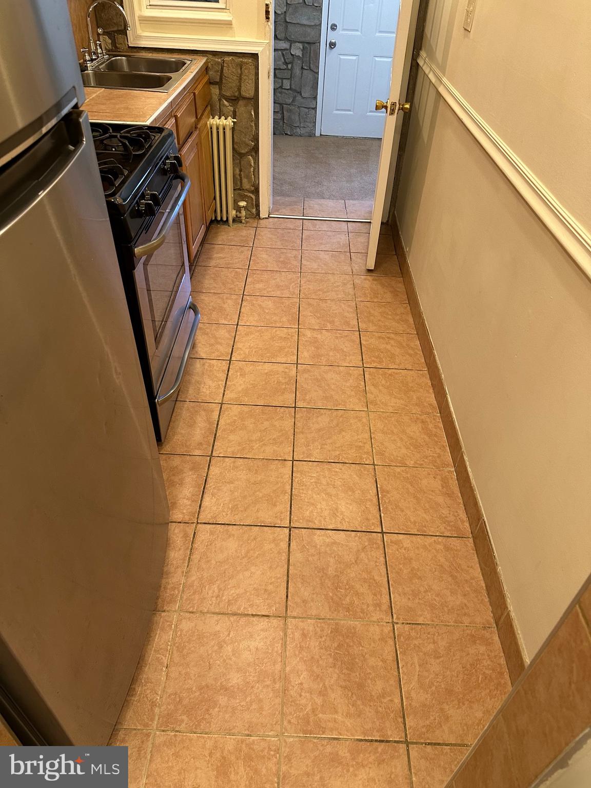 FAIRLAWN - Residential Lease
