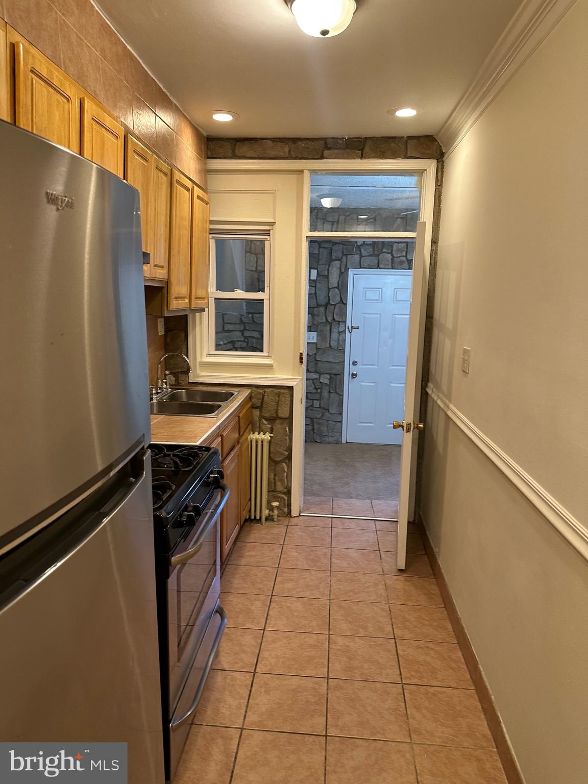 FAIRLAWN - Residential Lease