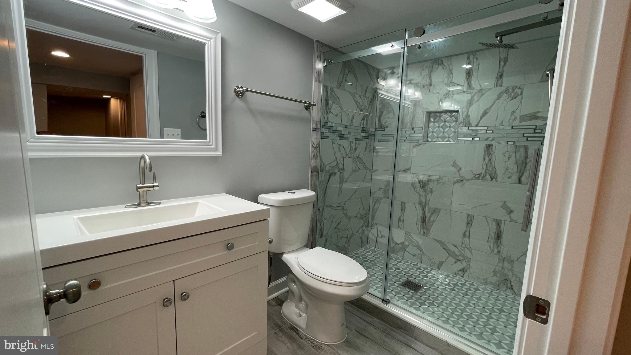 CHERRY HILL - Residential