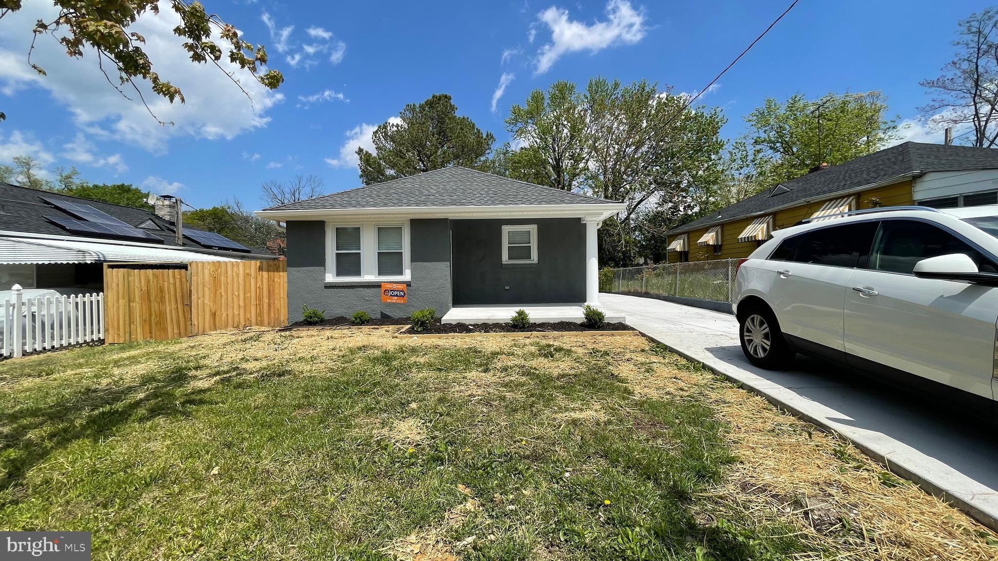 CHERRY HILL - Residential