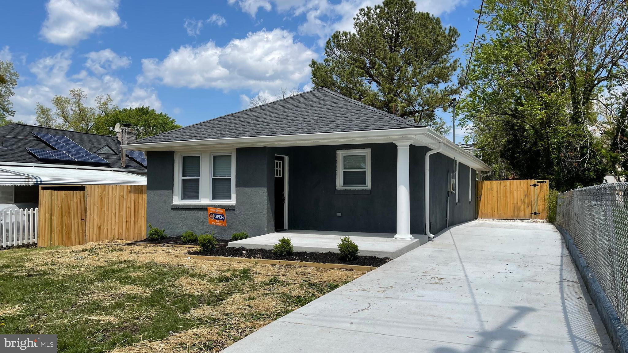 CHERRY HILL - Residential