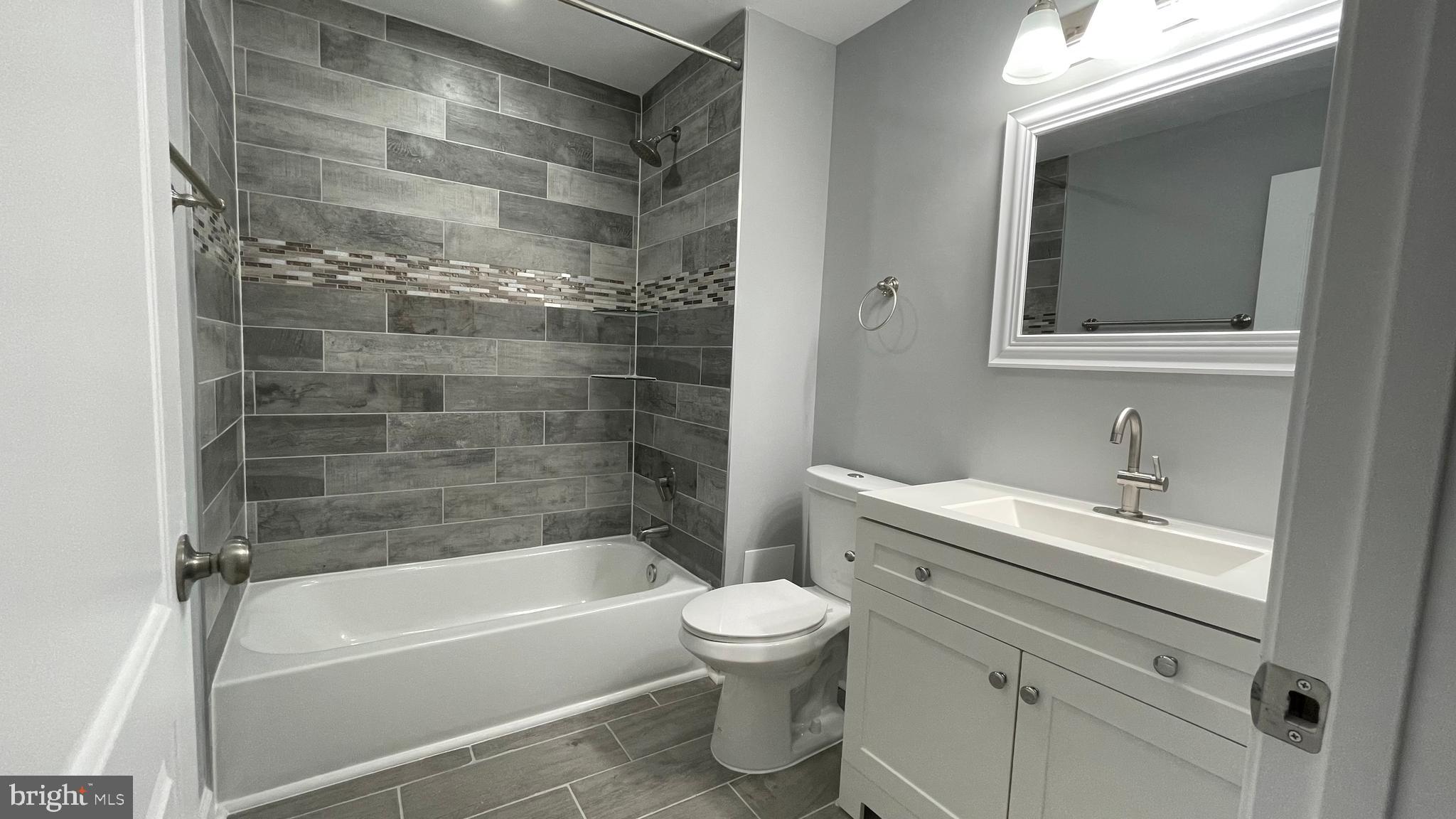 CHERRY HILL - Residential