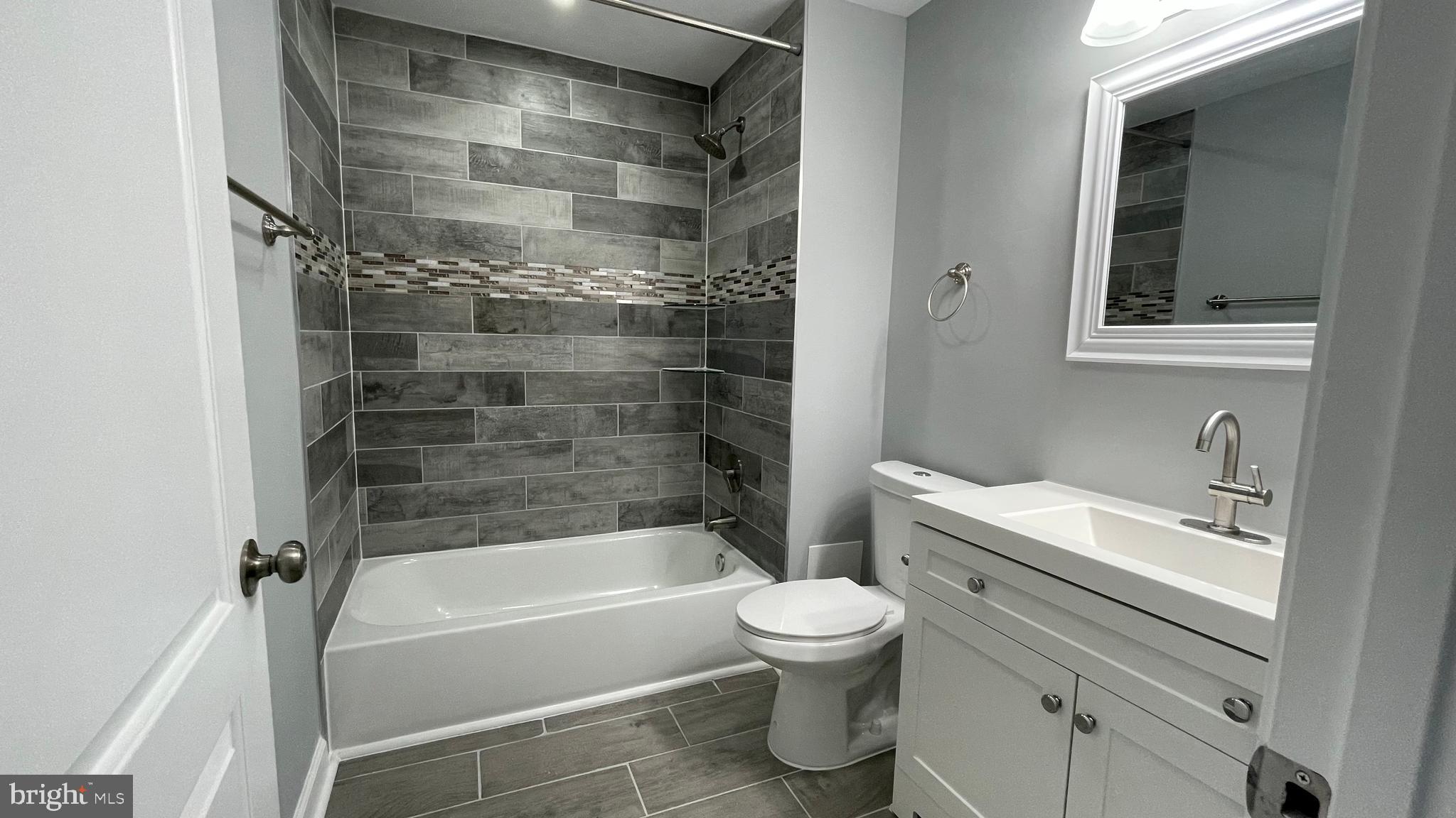 CHERRY HILL - Residential