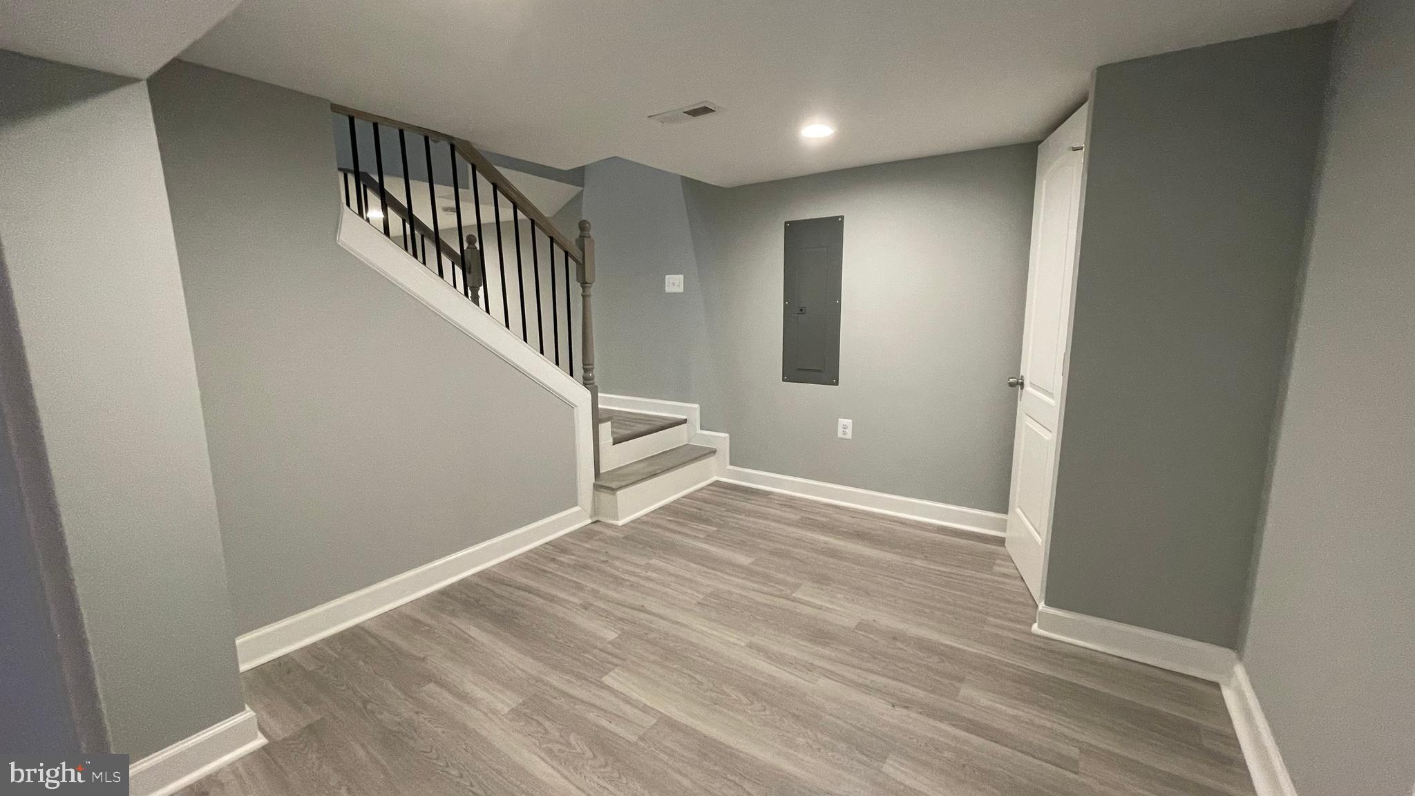 CHERRY HILL - Residential