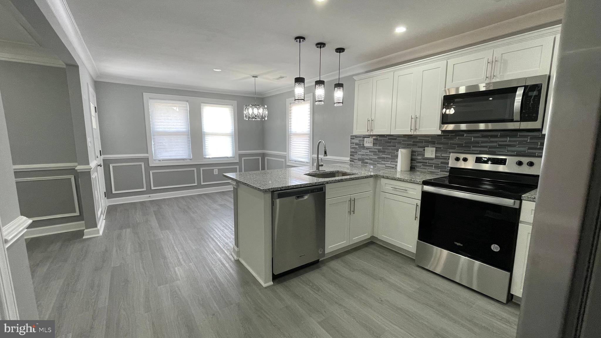 CHERRY HILL - Residential