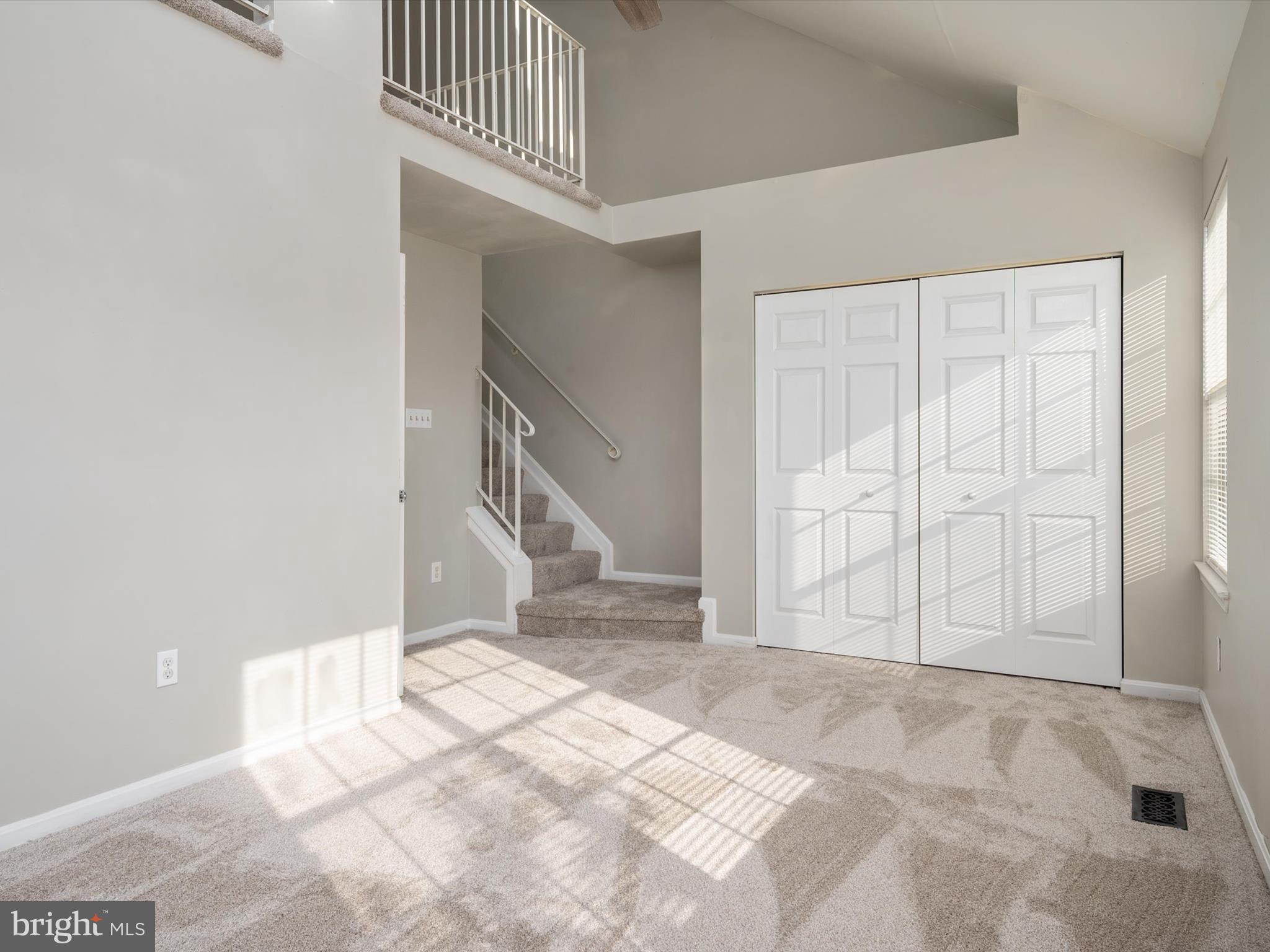 STONEY BEACH - Residential Lease