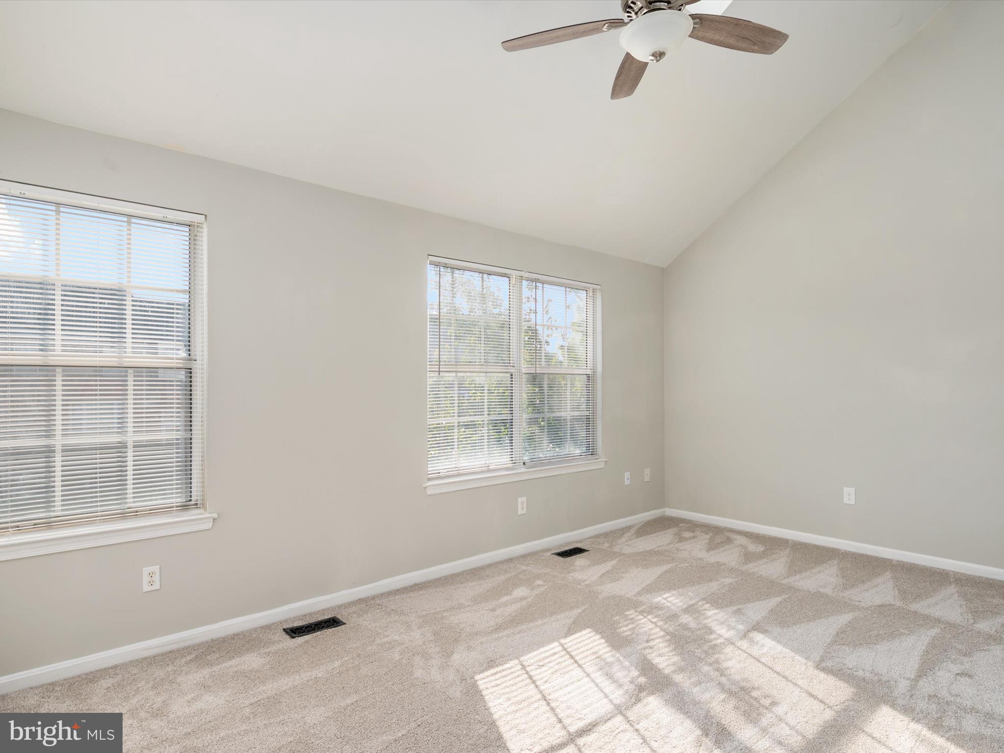 STONEY BEACH - Residential Lease