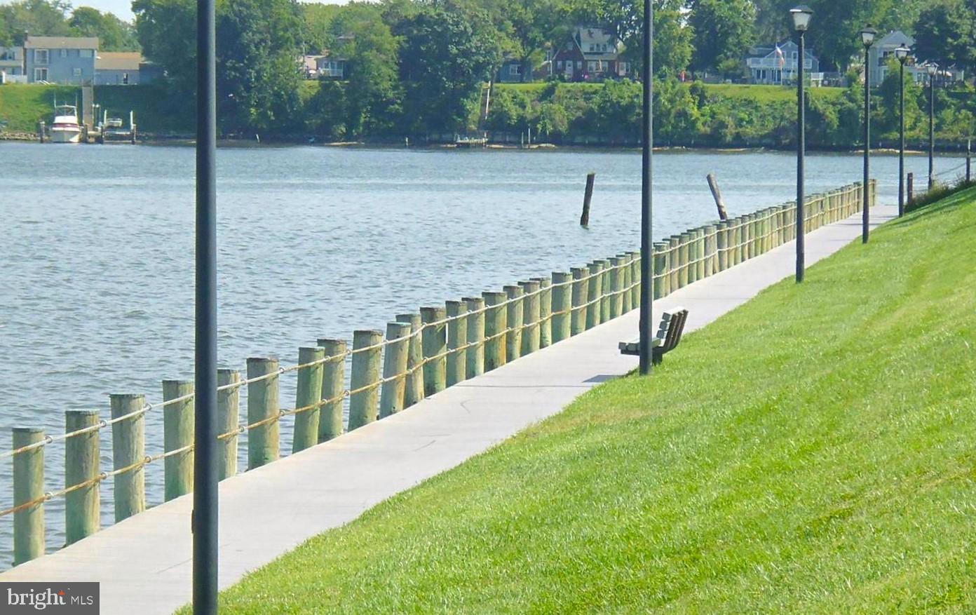 STONEY BEACH - Residential Lease