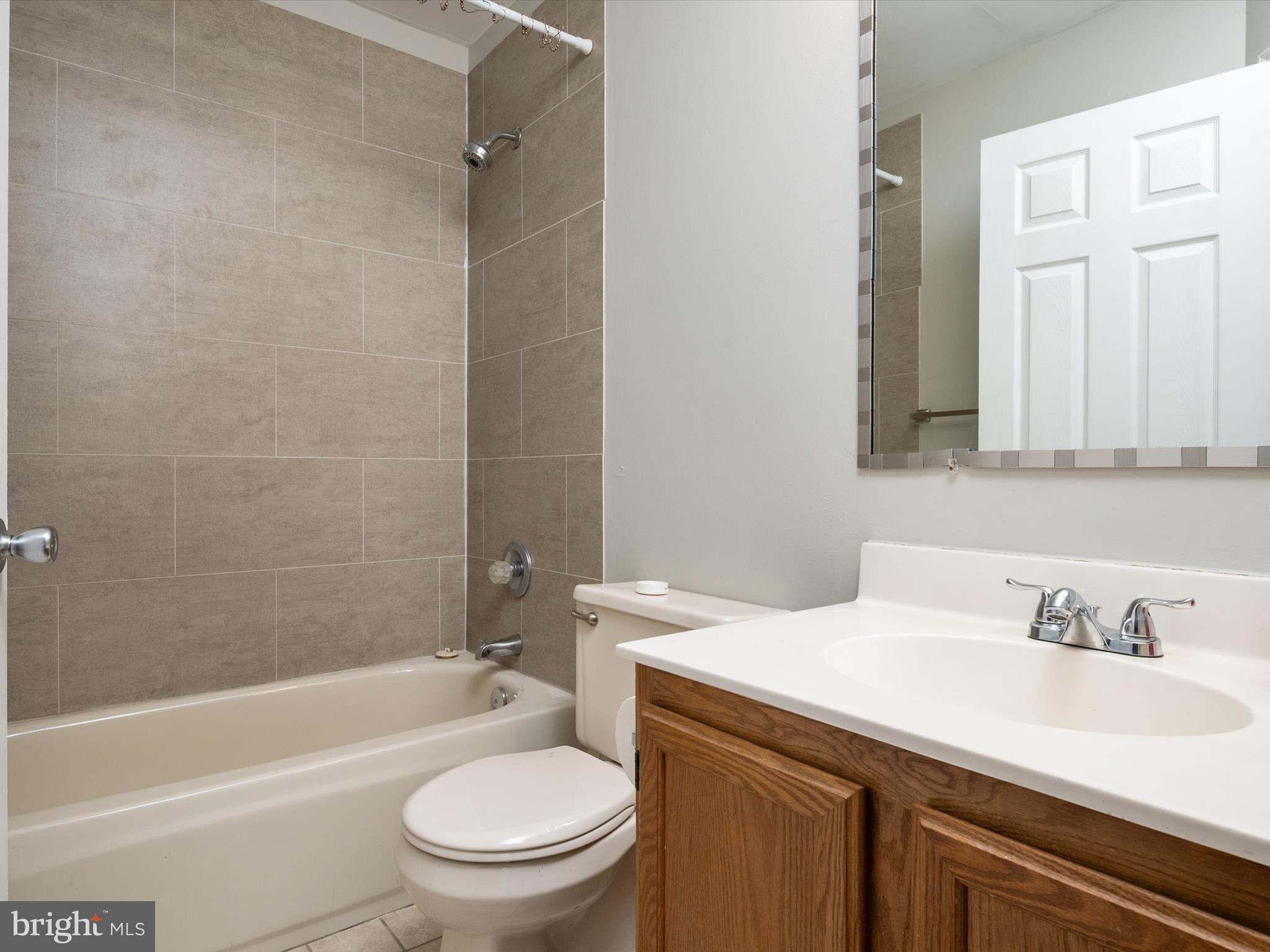 STONEY BEACH - Residential Lease