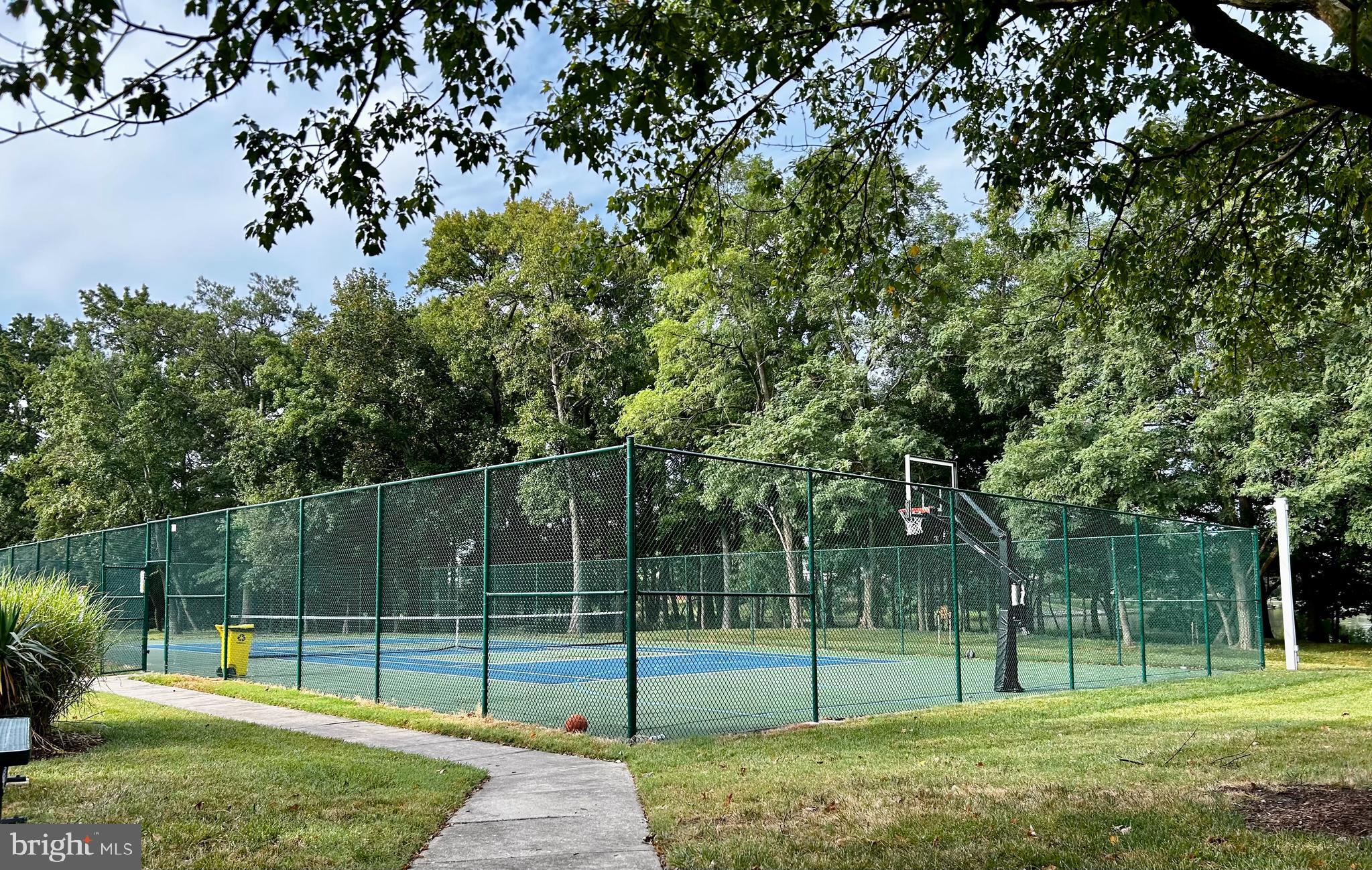 STONEY BEACH - Residential Lease