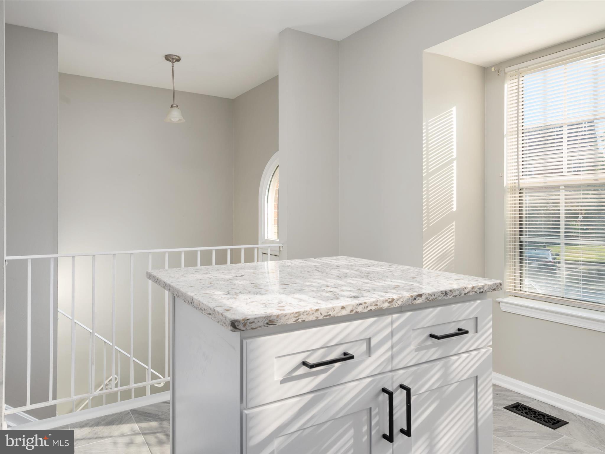 STONEY BEACH - Residential Lease