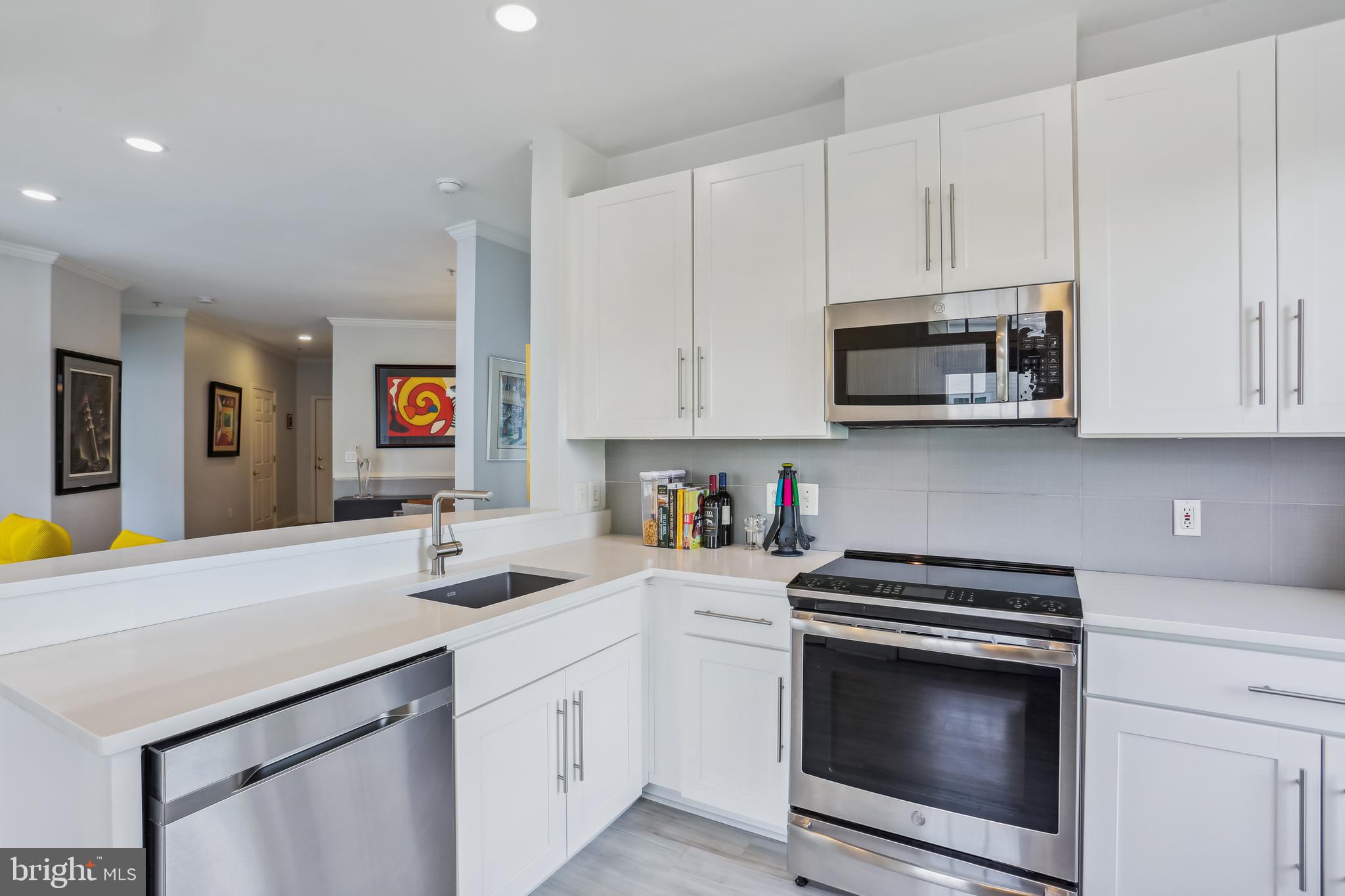 KENTLANDS - Residential