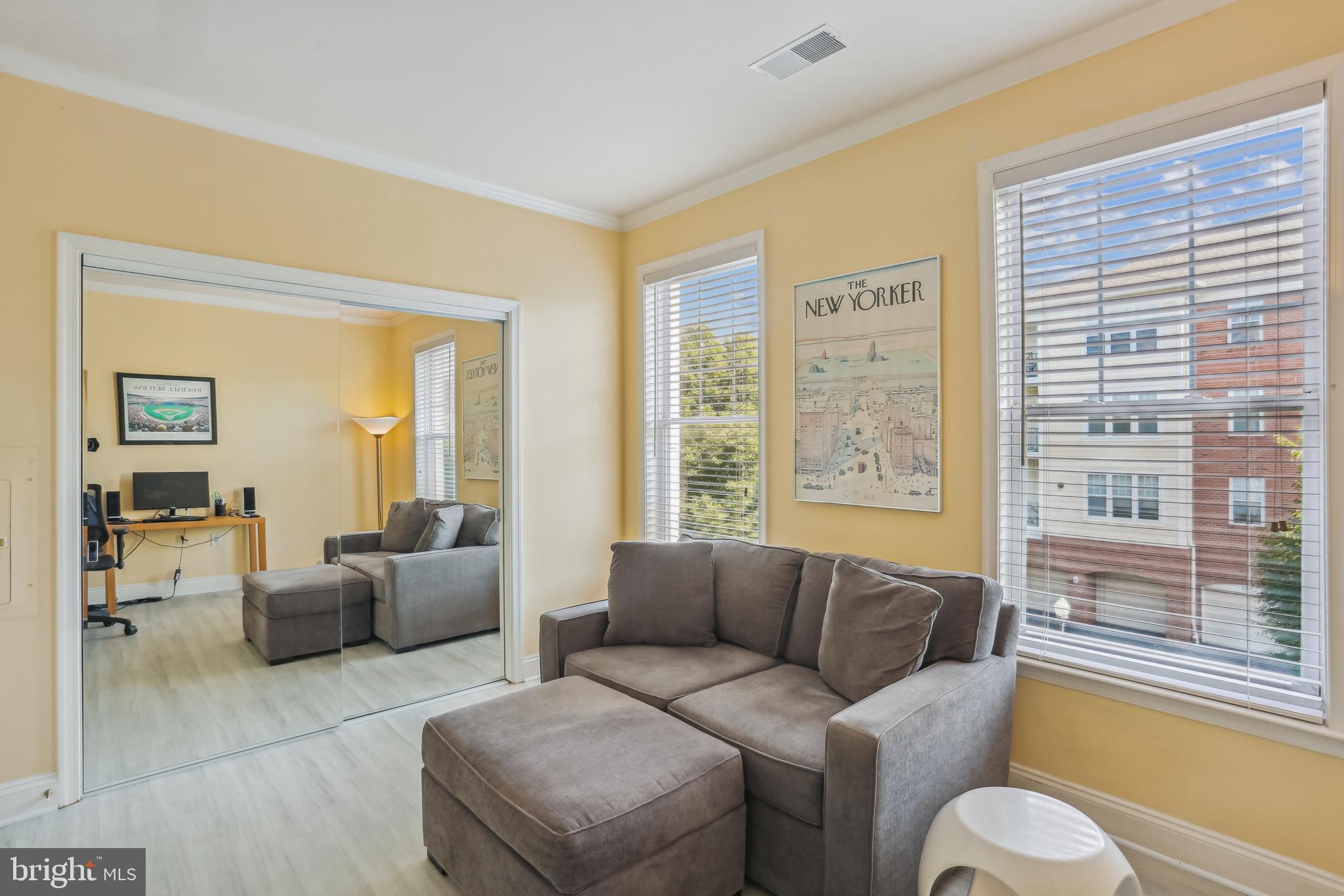 KENTLANDS - Residential