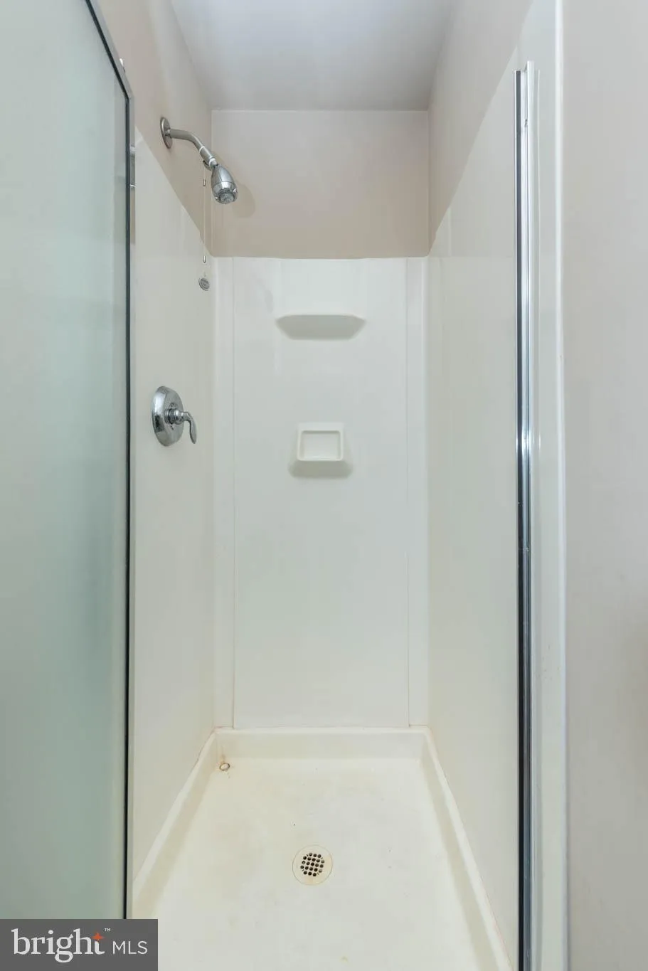 Catonsville, Maryland 21228, United States, 3 Bedrooms Bedrooms, ,3 BathroomsBathrooms,Residential,Active,4081