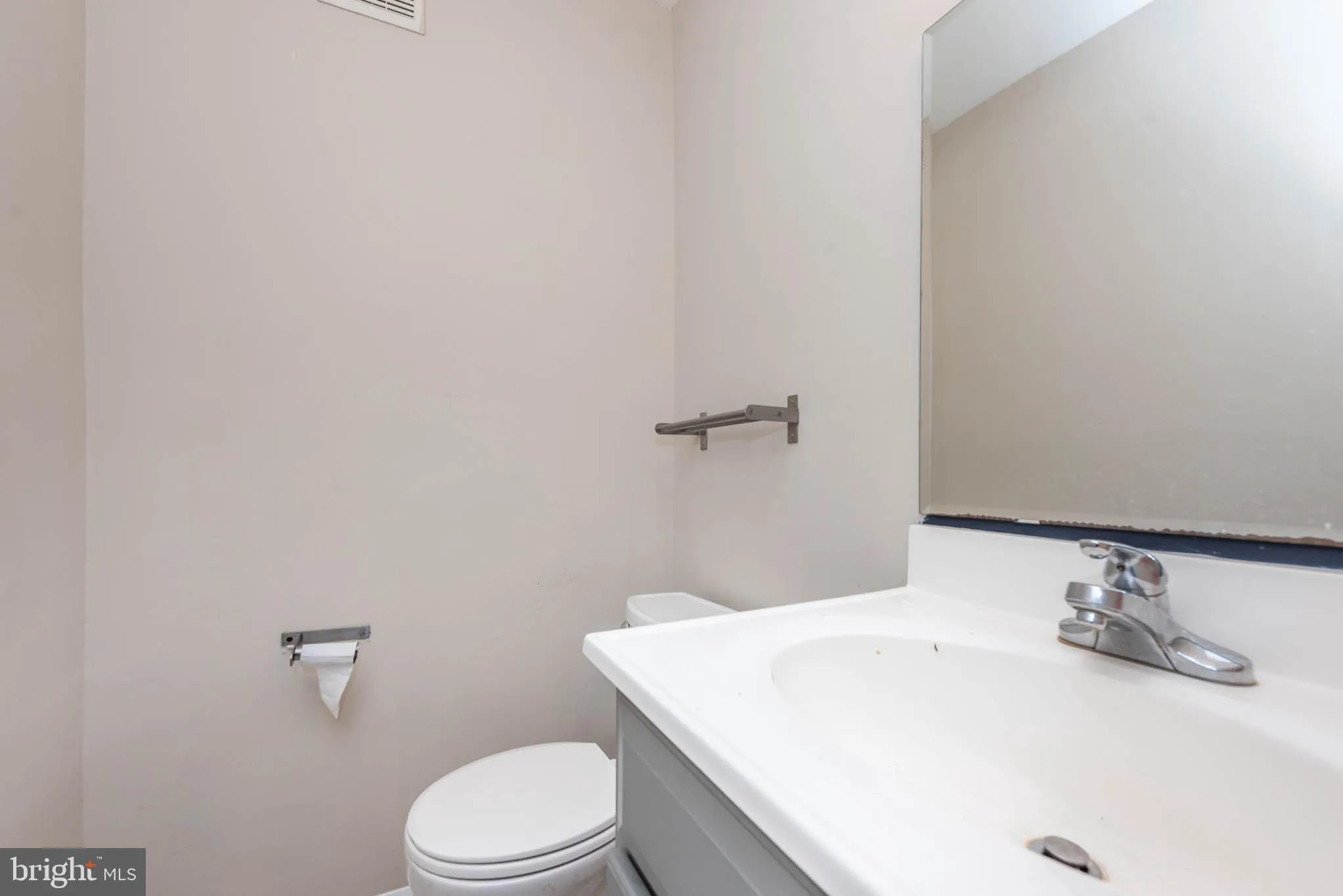 Catonsville, Maryland 21228, United States, 3 Bedrooms Bedrooms, ,3 BathroomsBathrooms,Residential,Active,4081