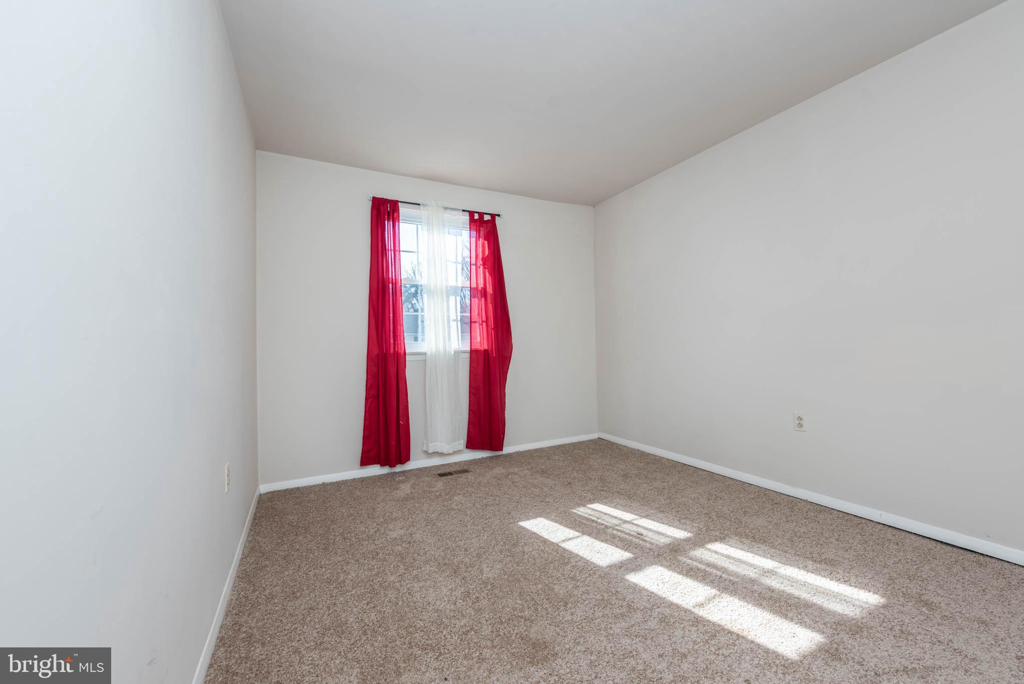 VILLAGE OAKS - Residential