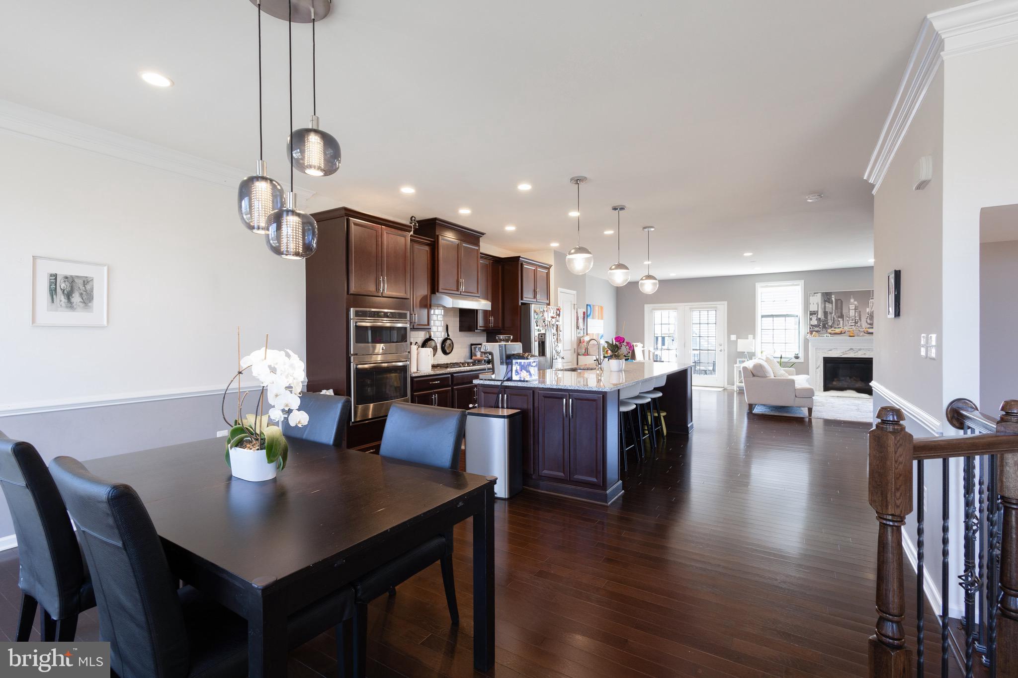 LOUDOUN VALLEY ESTATES 2 - Residential Lease