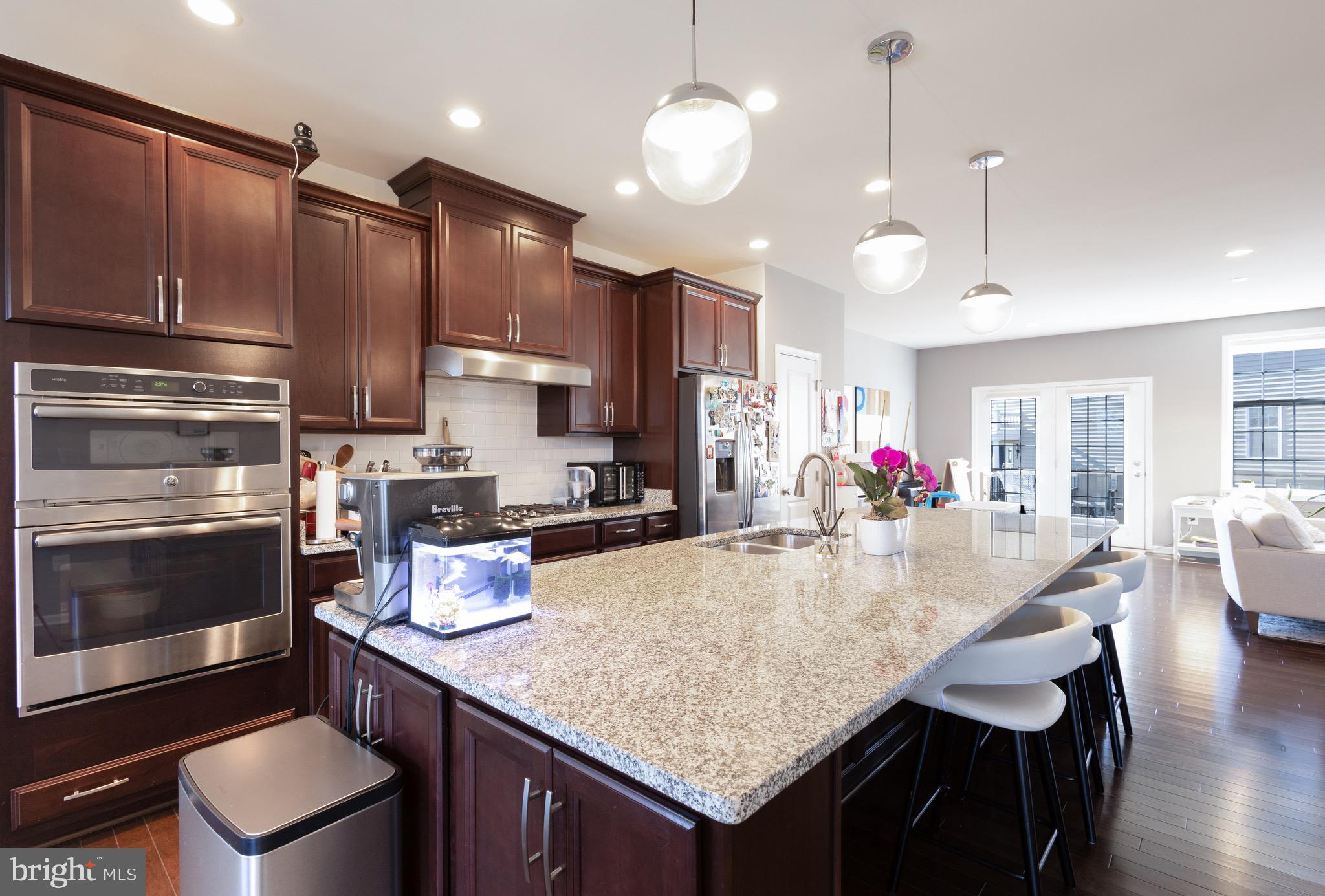 LOUDOUN VALLEY ESTATES 2 - Residential Lease