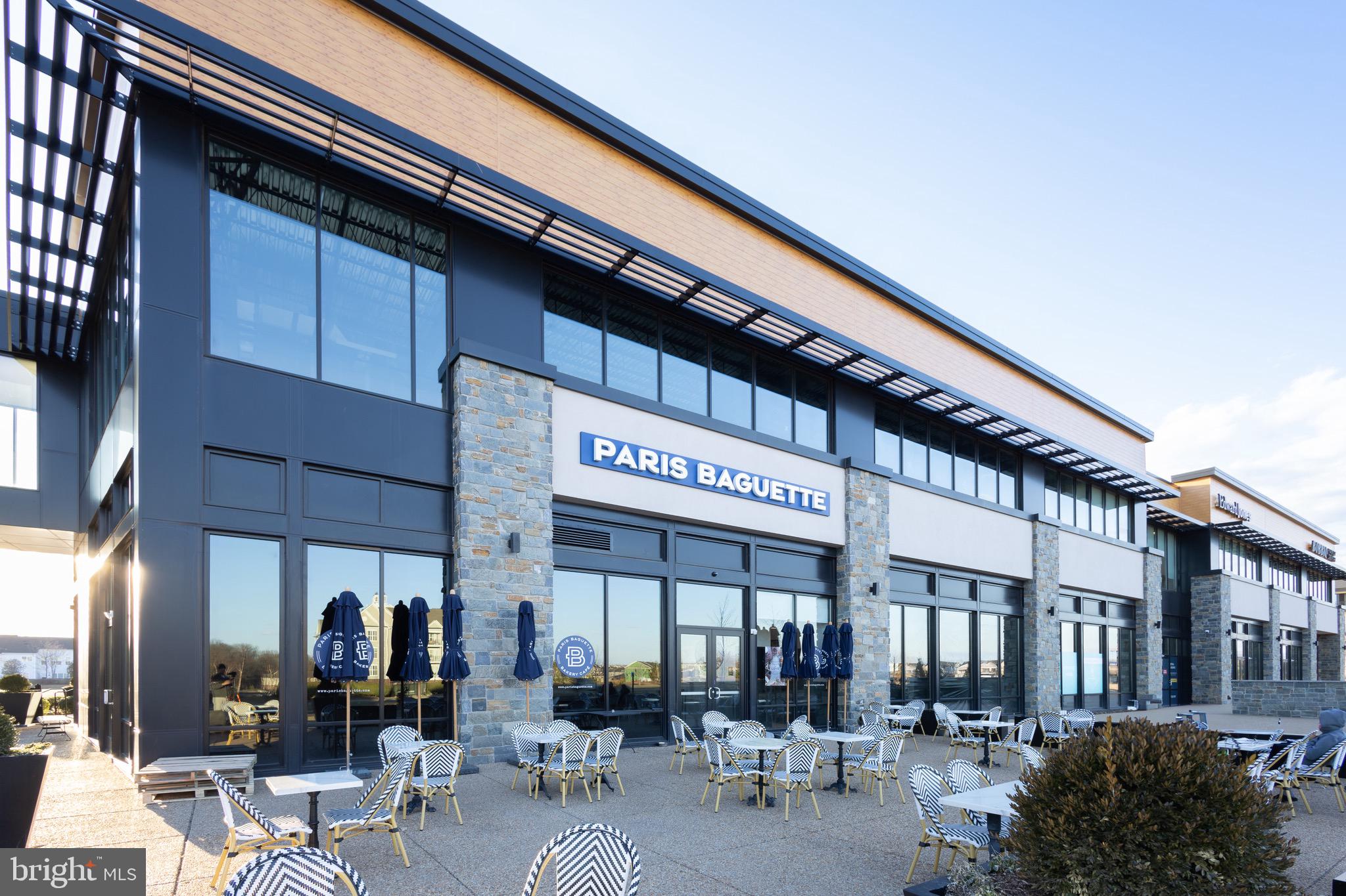 LOUDOUN VALLEY ESTATES 2 - Residential Lease