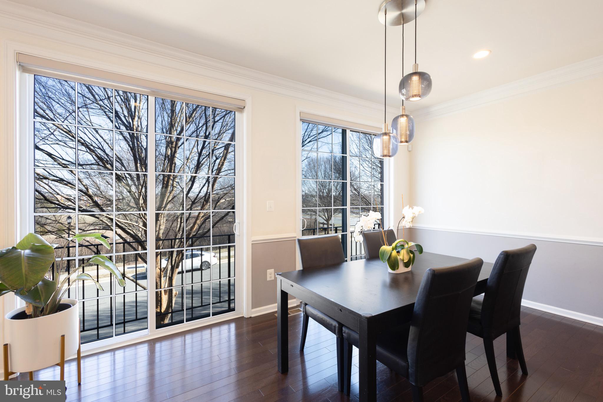 LOUDOUN VALLEY ESTATES 2 - Residential Lease