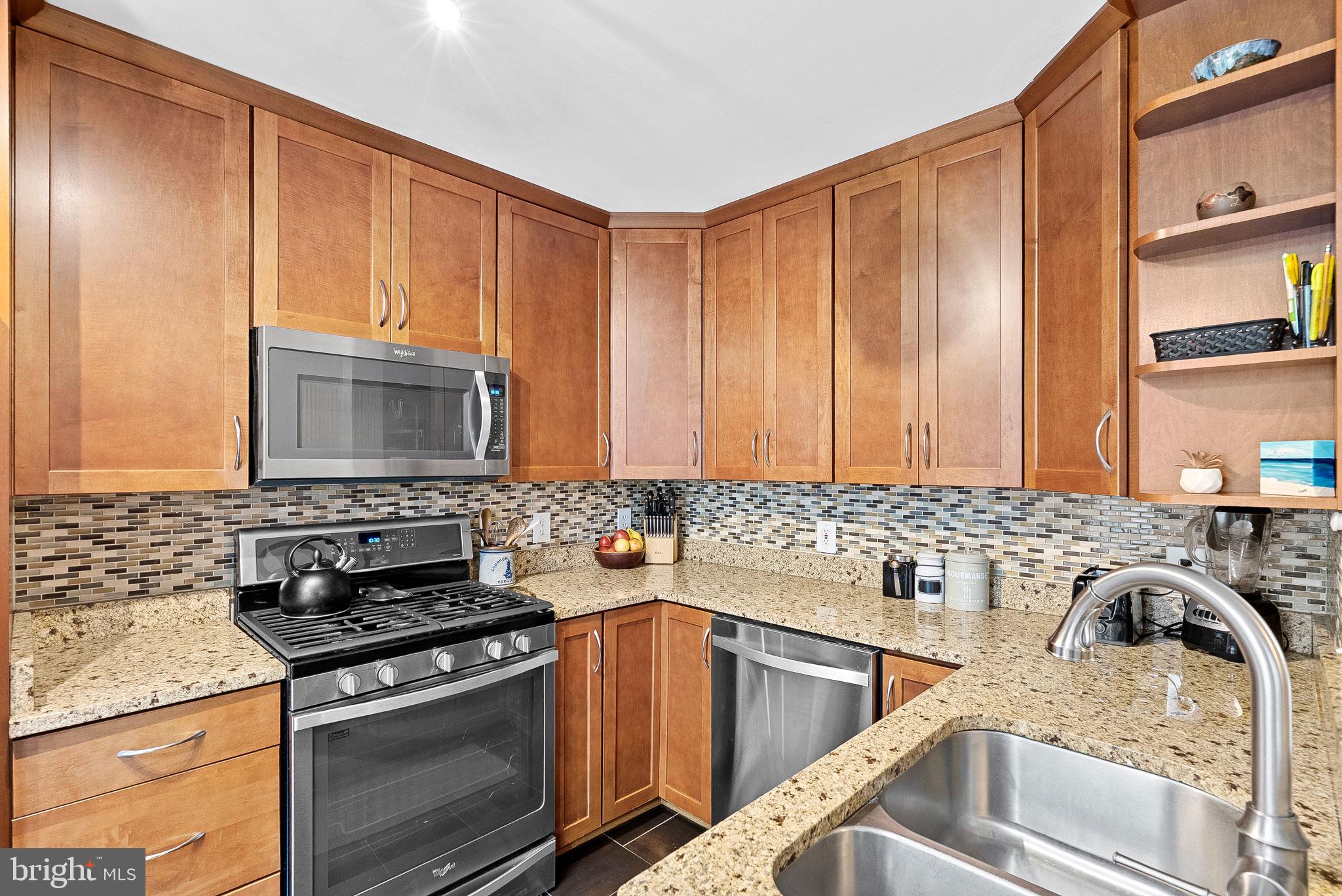 STONEGATE - Residential