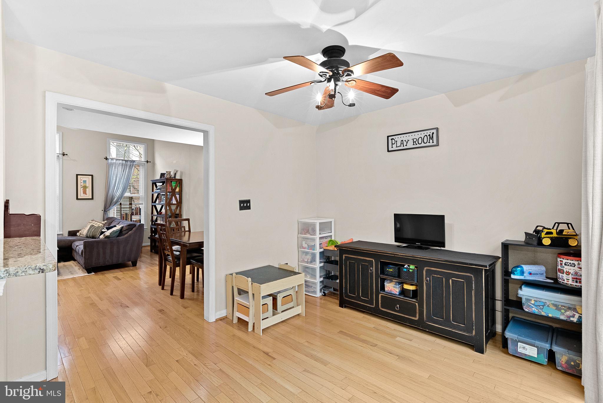 STONEGATE - Residential