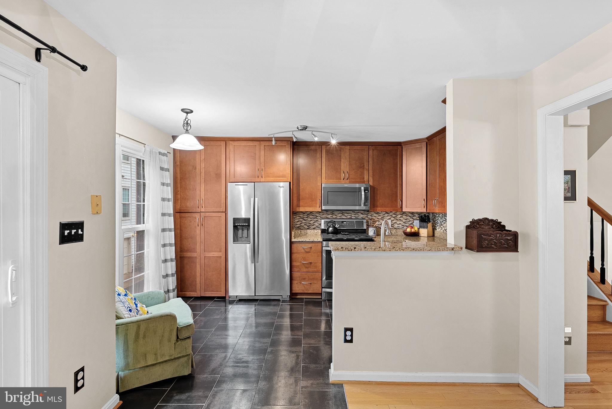 STONEGATE - Residential