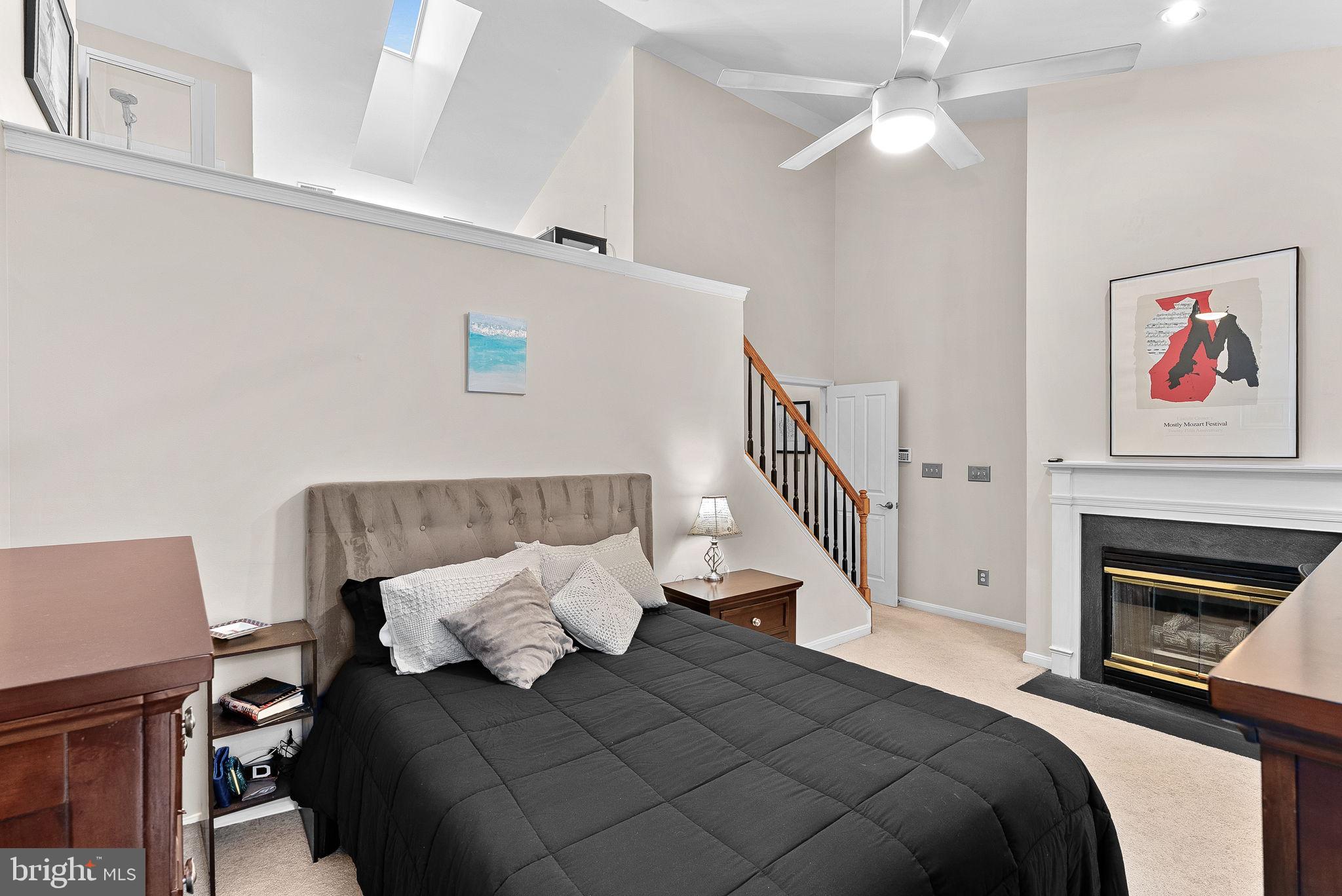 STONEGATE - Residential