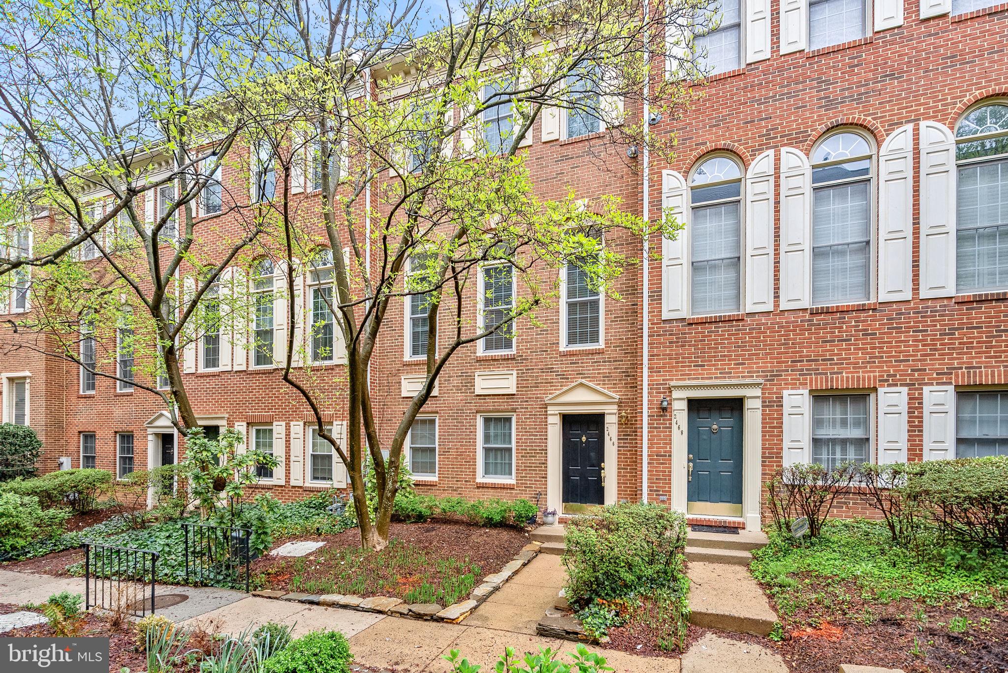 STONEGATE - Residential