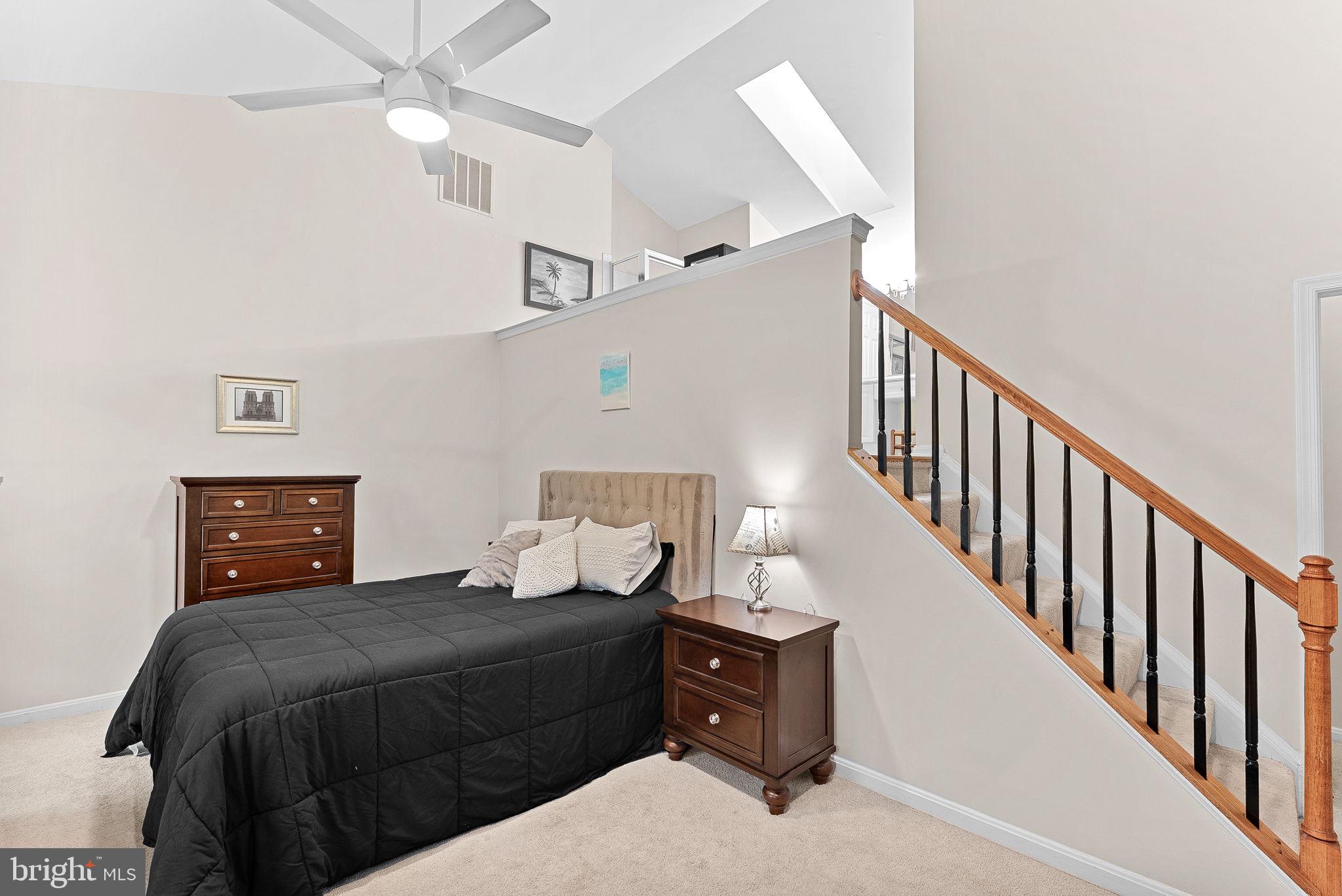 STONEGATE - Residential