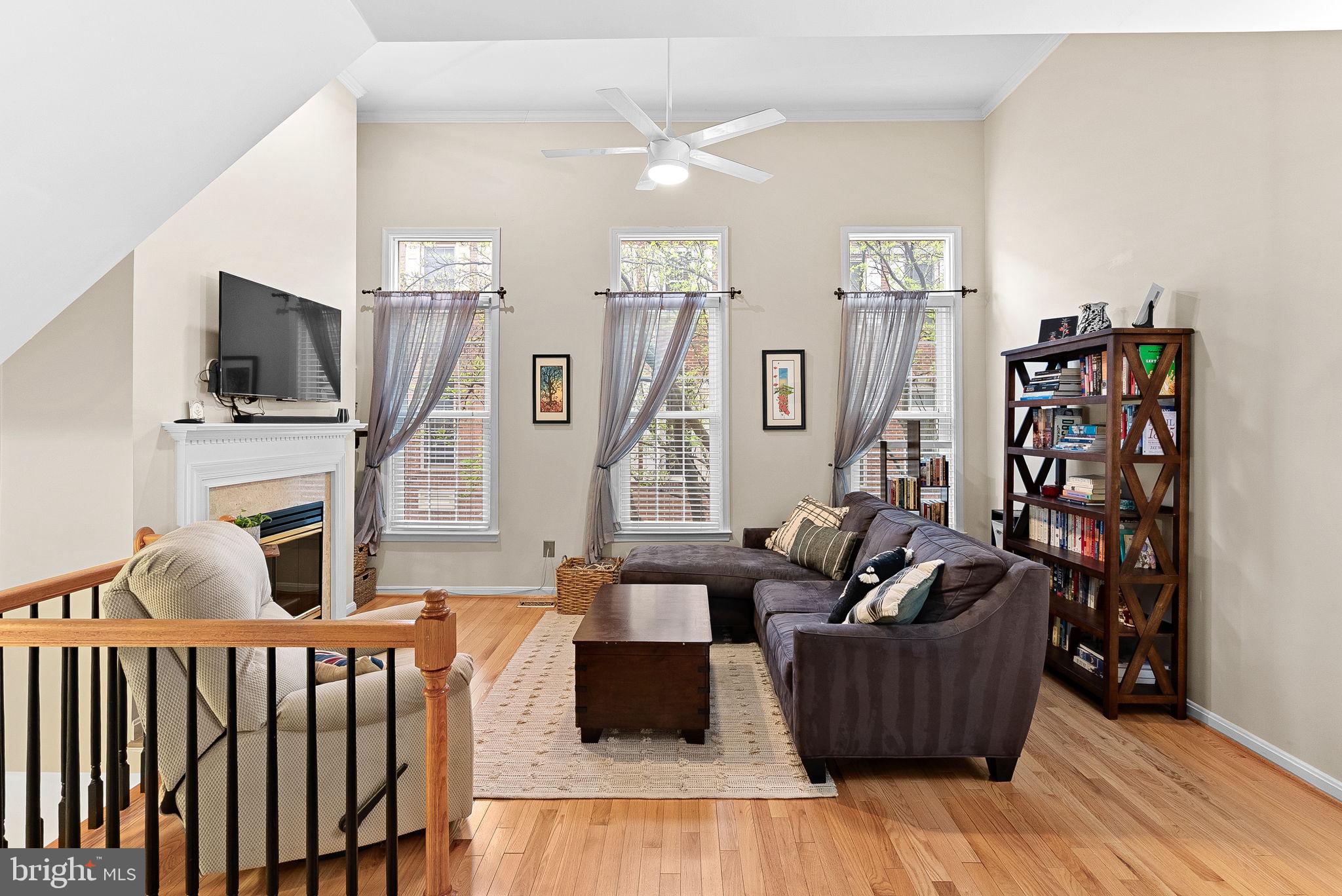 STONEGATE - Residential