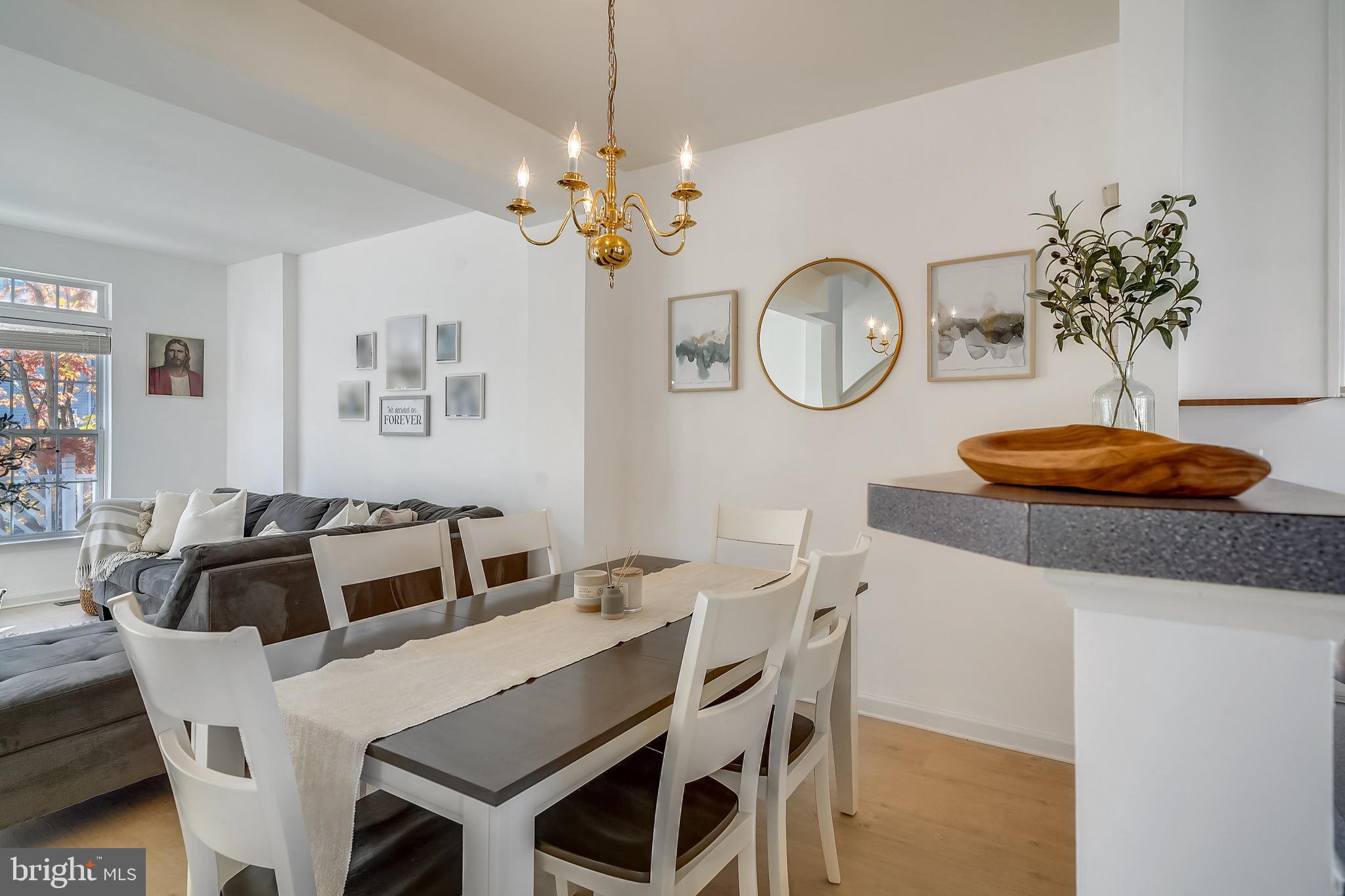 OVERLOOK - Residential