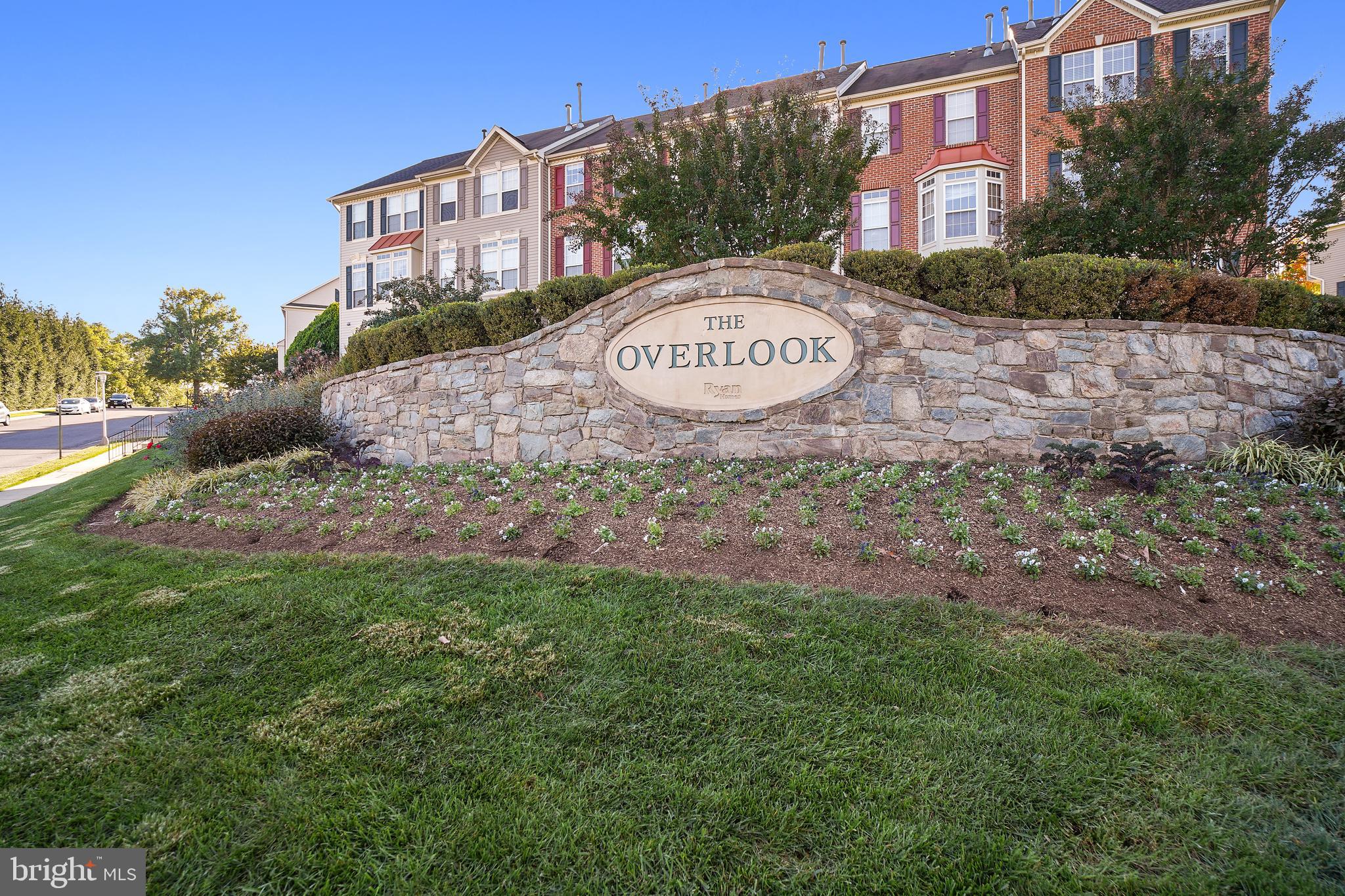 OVERLOOK - Residential