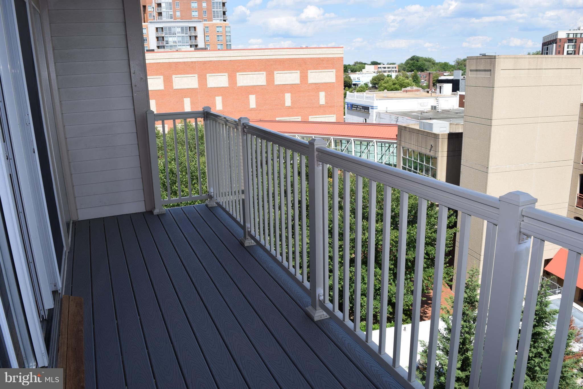 8045 AT SILVER SPRING METRO - Residential