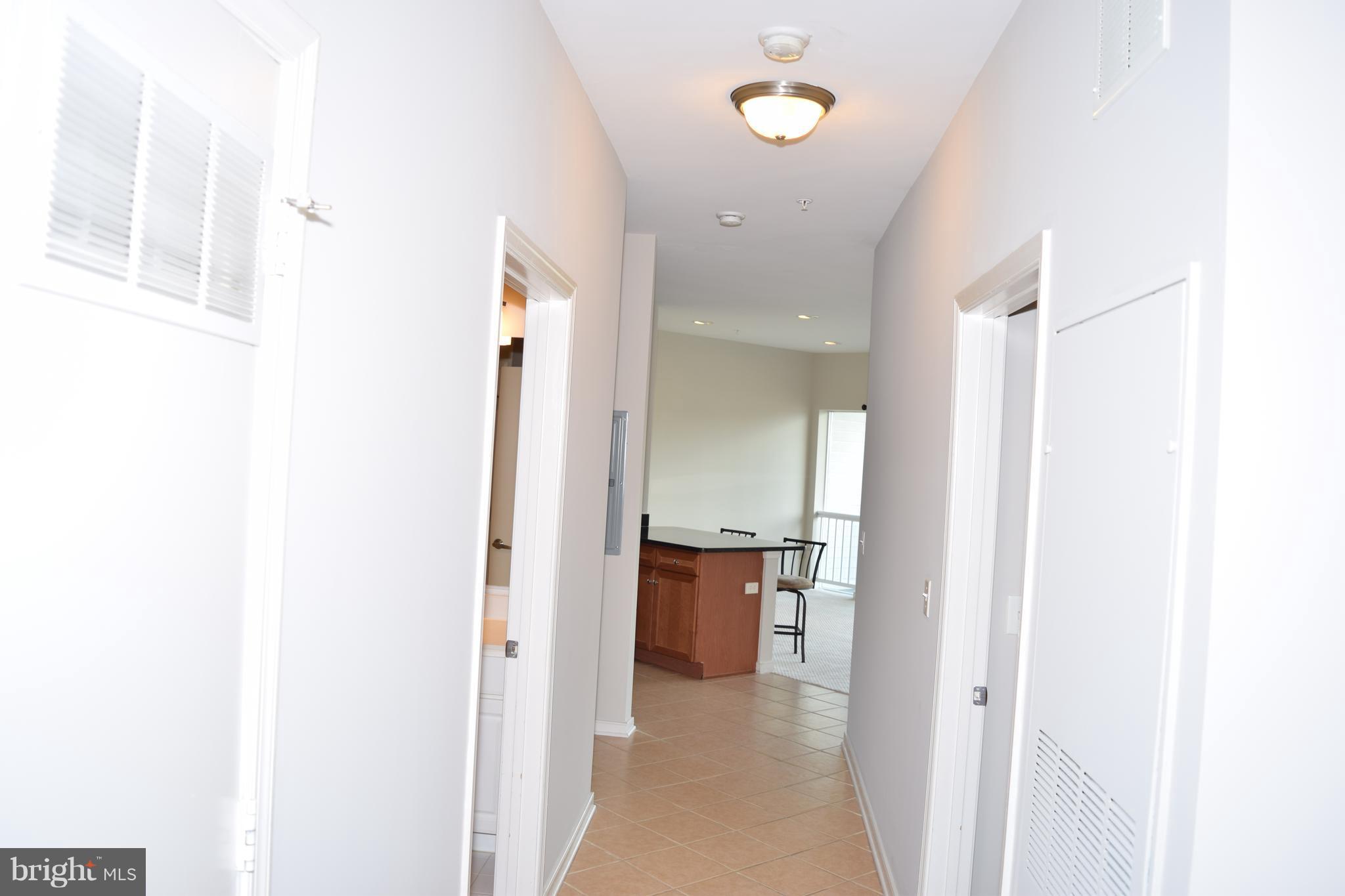 8045 AT SILVER SPRING METRO - Residential