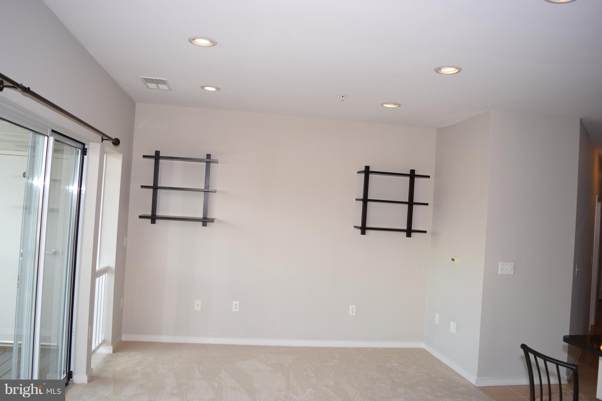 8045 AT SILVER SPRING METRO - Residential