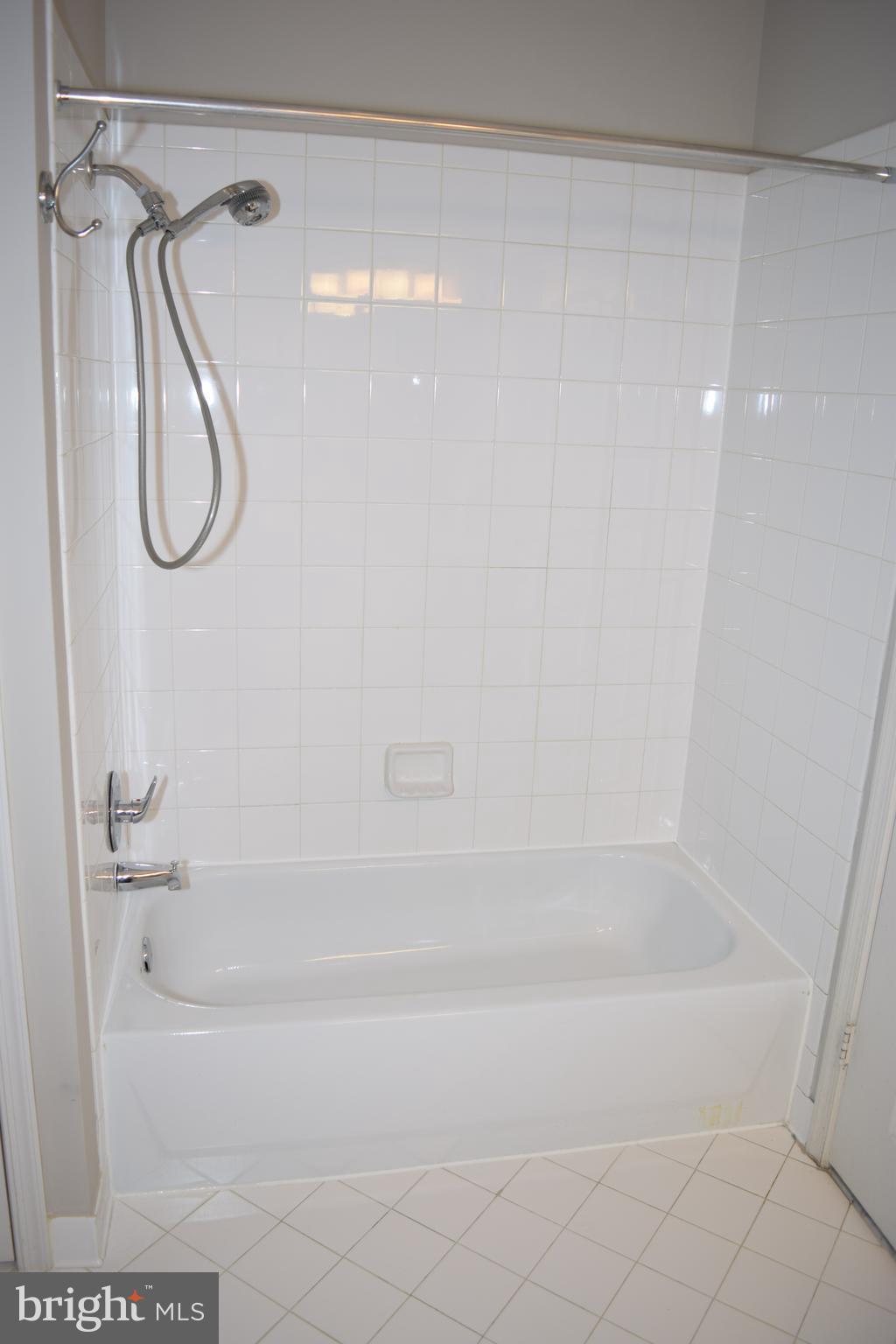 8045 AT SILVER SPRING METRO - Residential