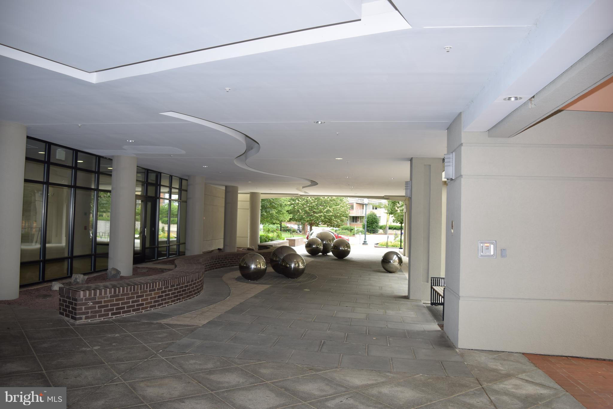 8045 AT SILVER SPRING METRO - Residential