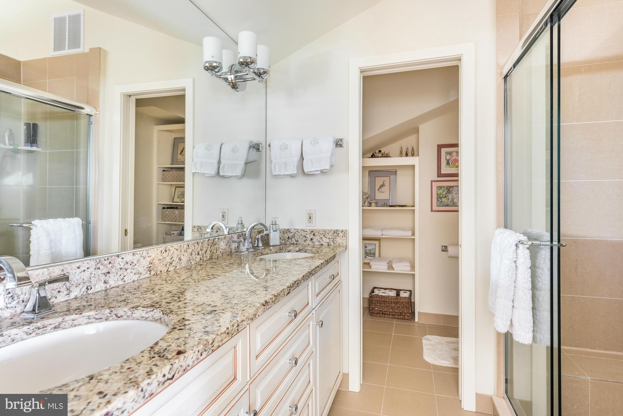 CHESAPEAKE HARBOUR - Residential