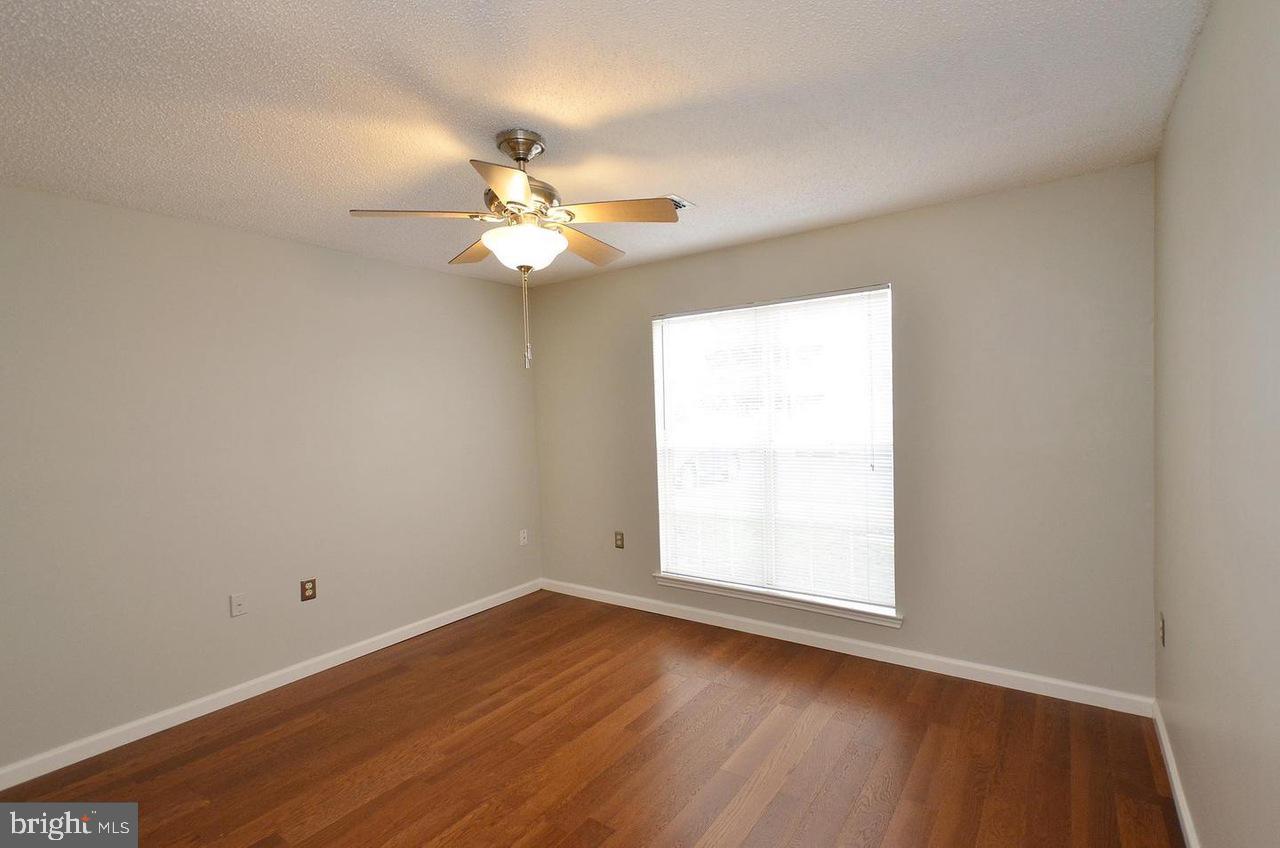 ASHBURN FARM - Residential