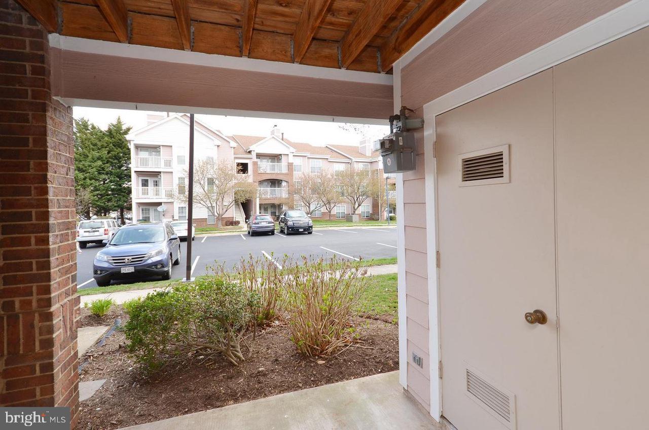 ASHBURN FARM - Residential