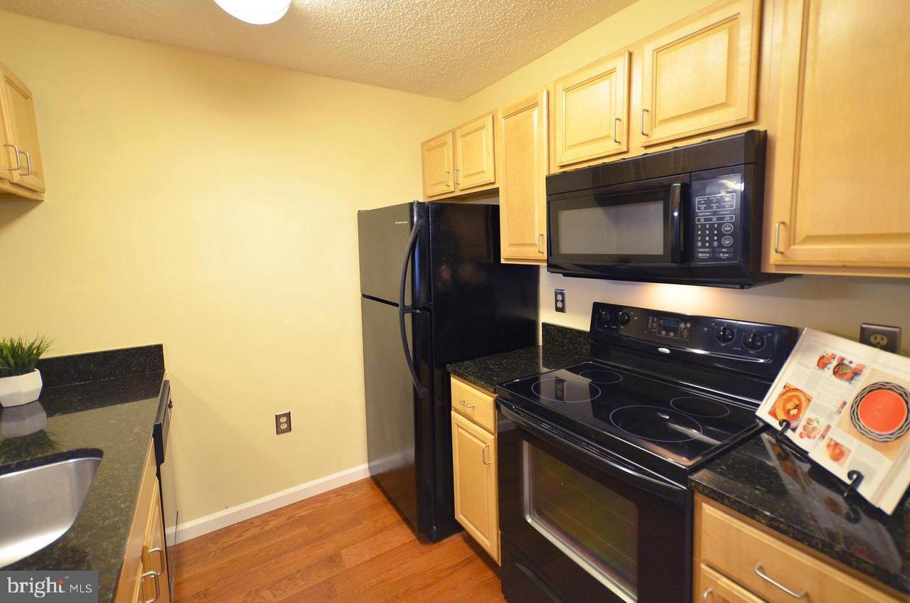 ASHBURN FARM - Residential