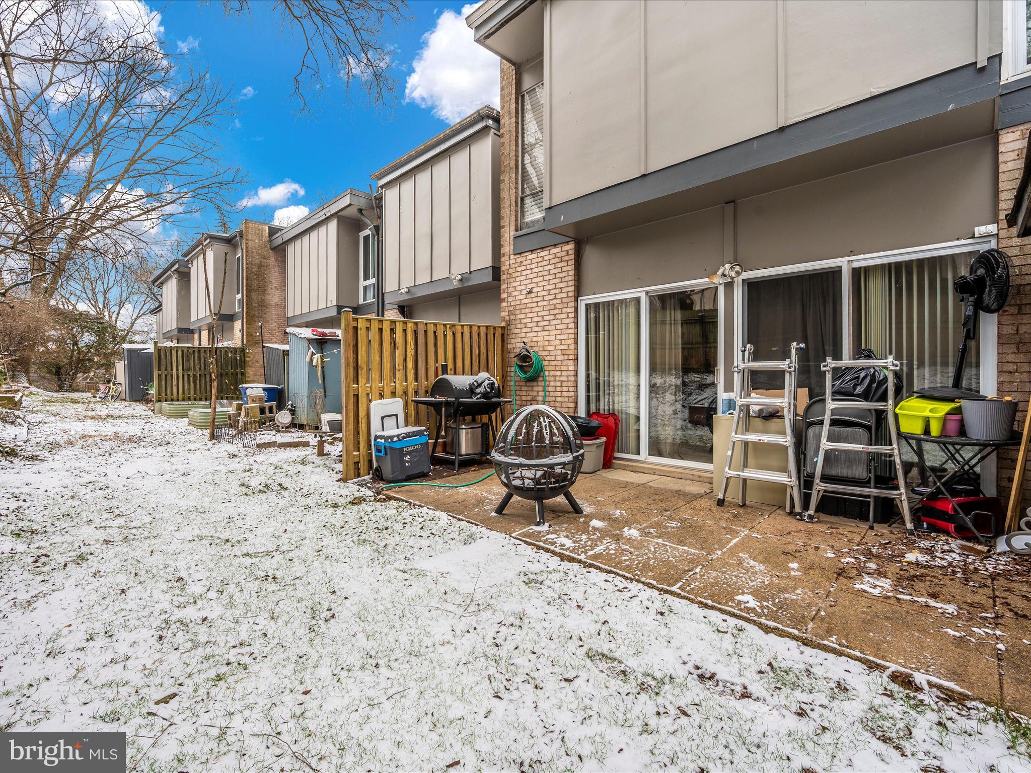 MONTCLAIR MANOR - Residential