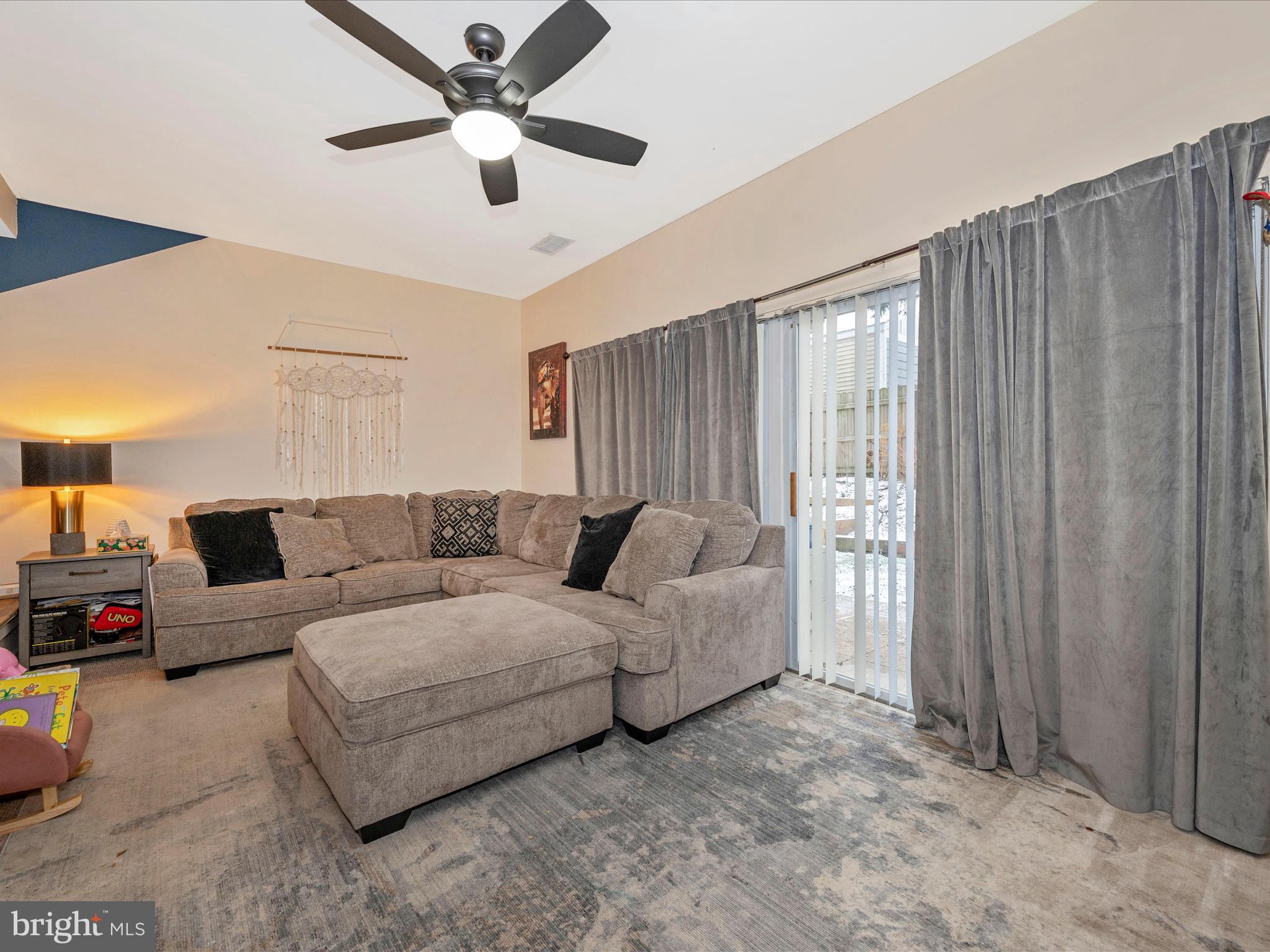 MONTCLAIR MANOR - Residential