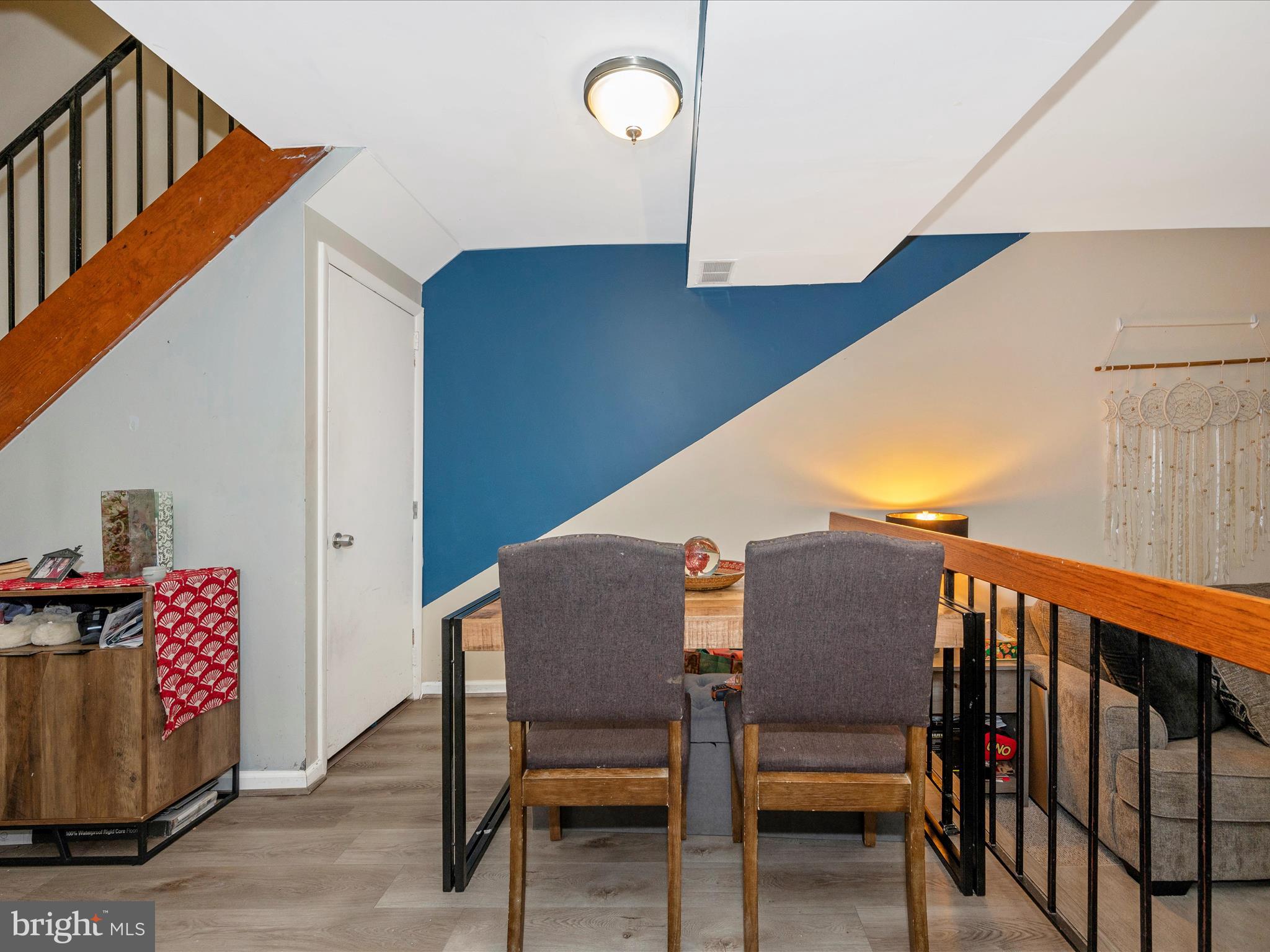 MONTCLAIR MANOR - Residential