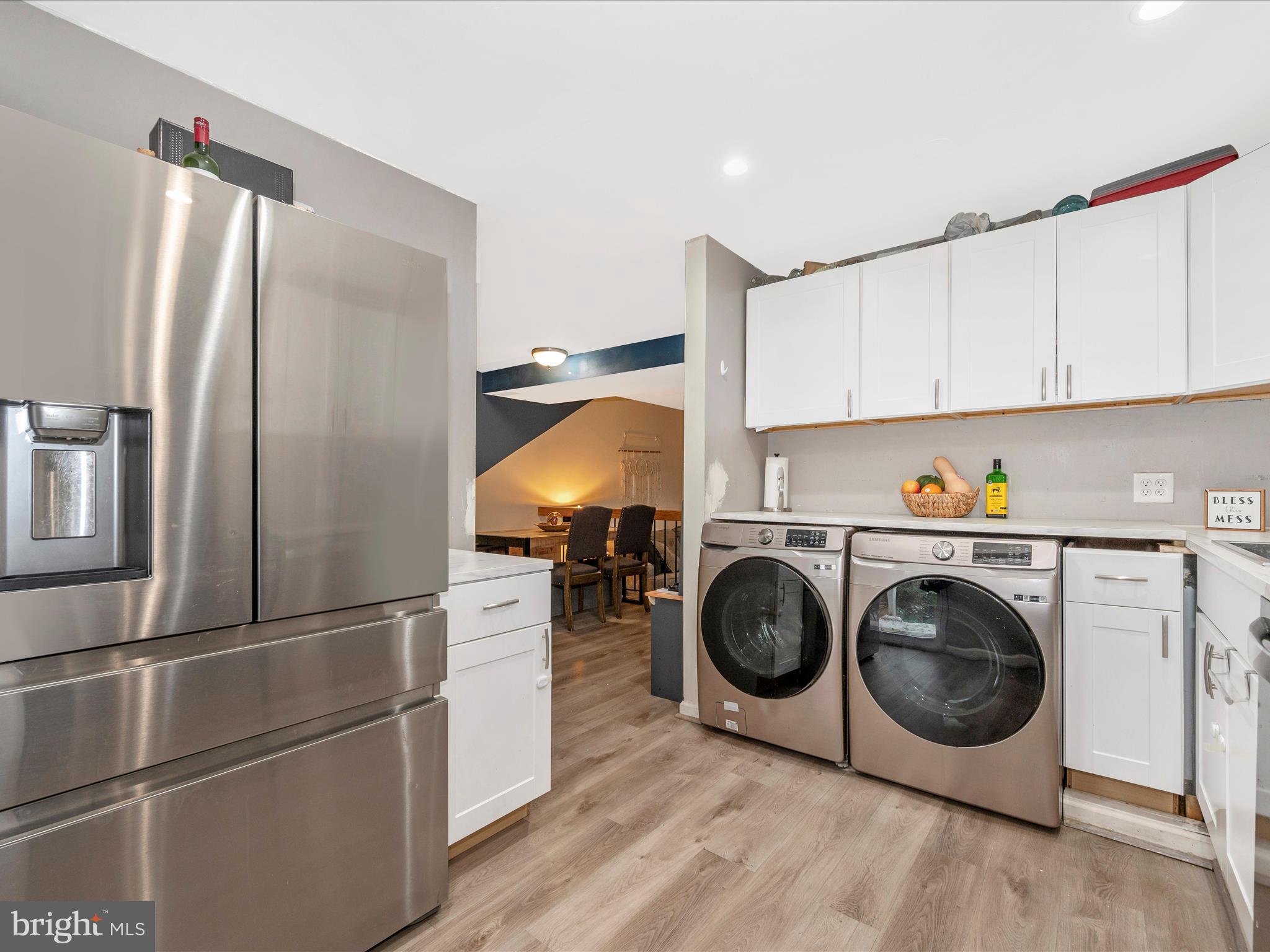 MONTCLAIR MANOR - Residential