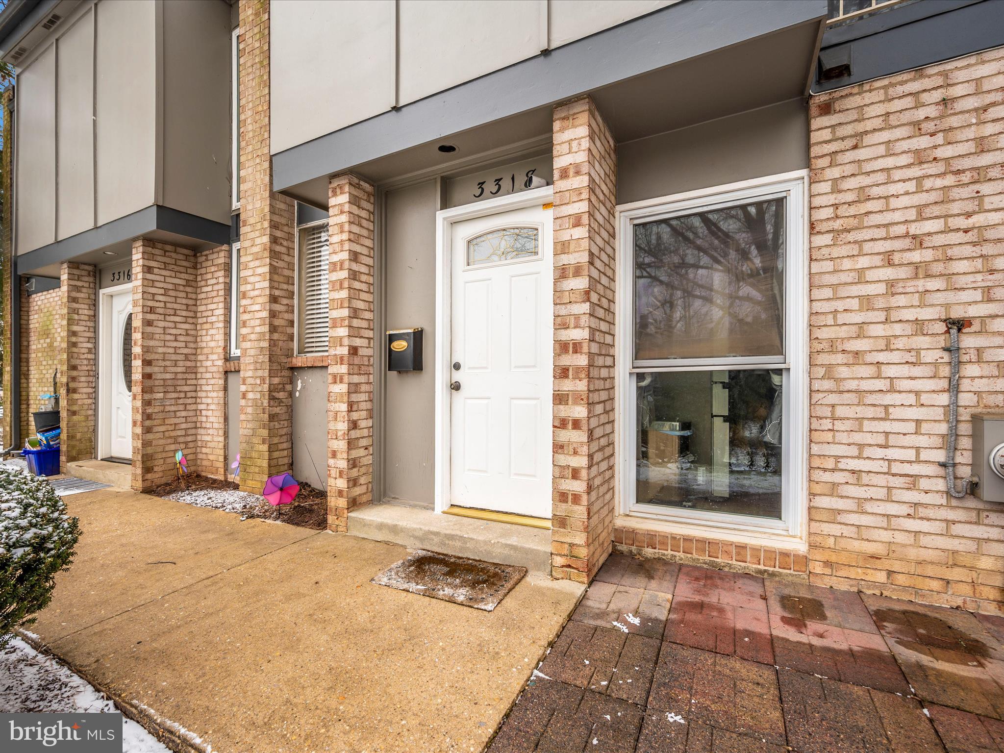 MONTCLAIR MANOR - Residential