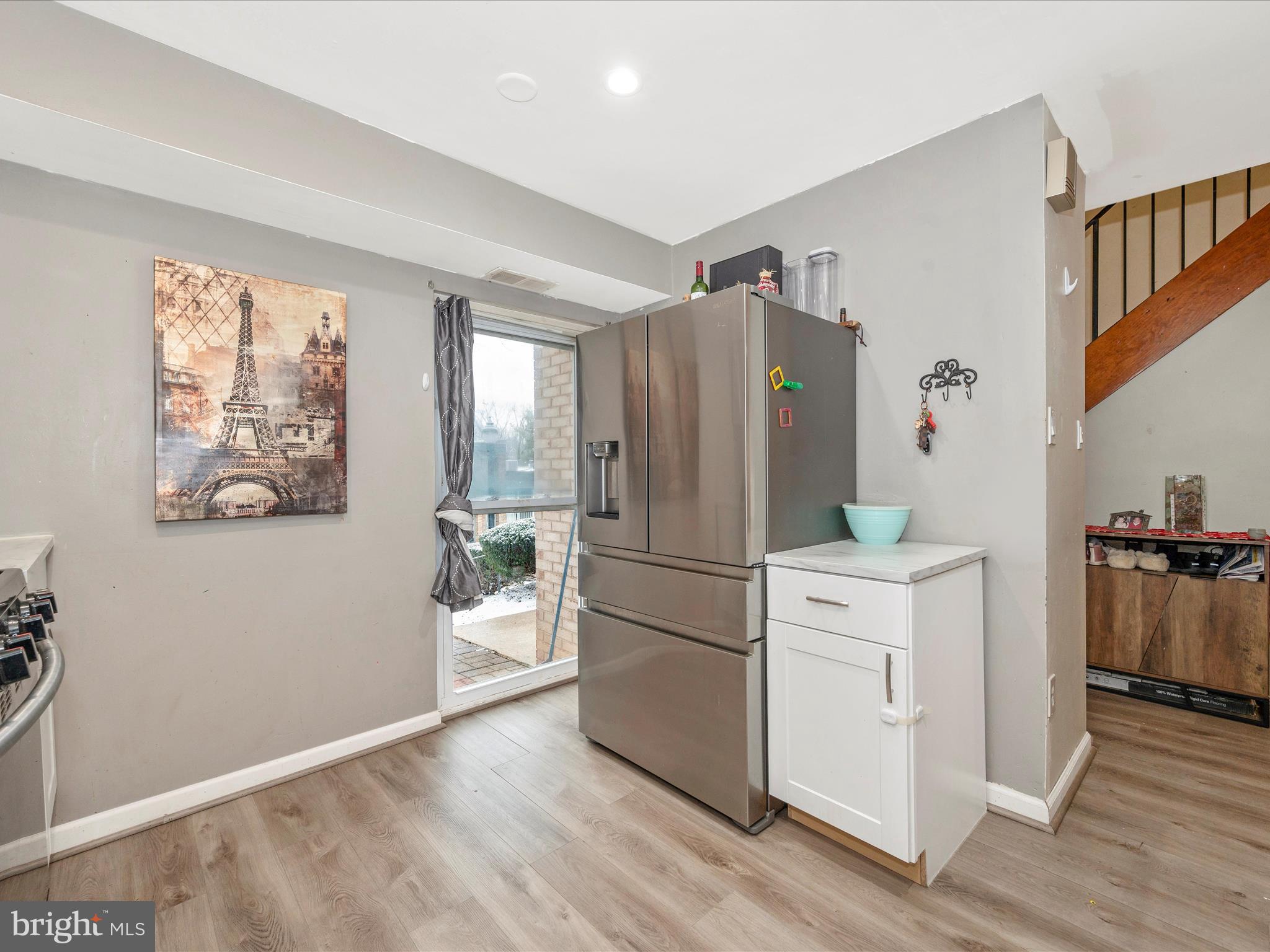 MONTCLAIR MANOR - Residential